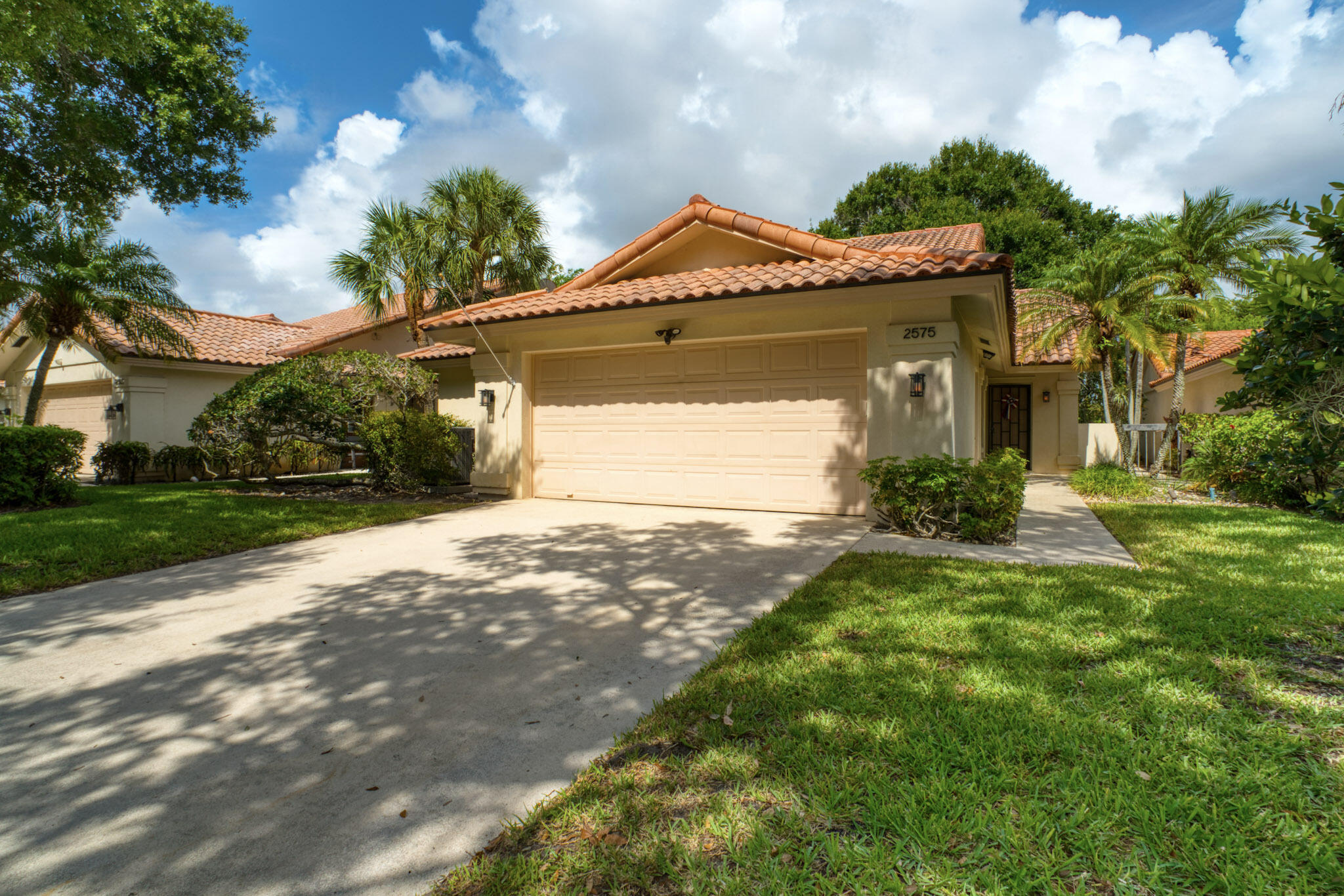 2575 Iroquois Circle, West Palm Beach, Palm Beach County, Florida - 3 Bedrooms  
2 Bathrooms - 