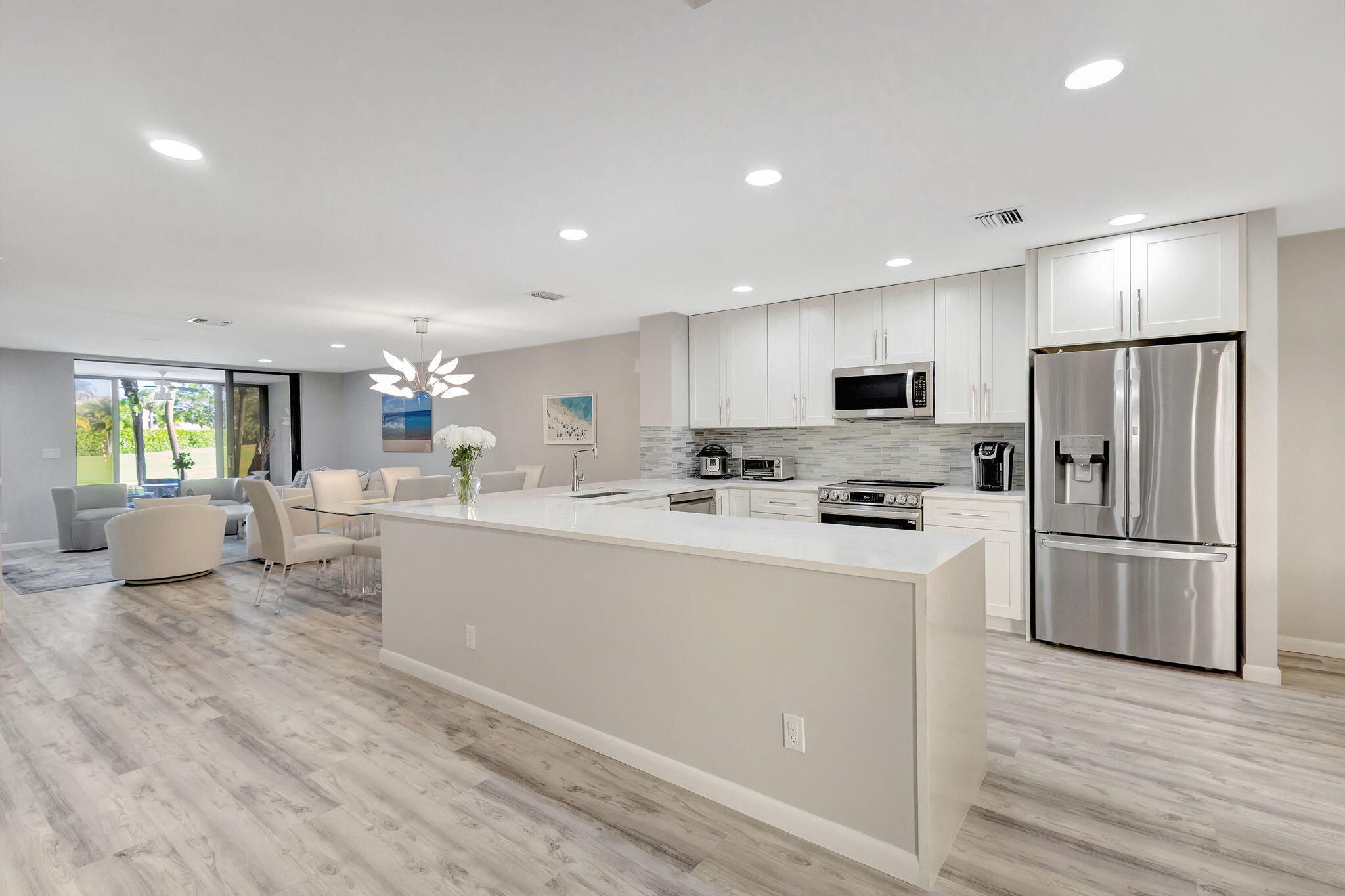 5335 10th Fairway Drive 3, Delray Beach, Palm Beach County, Florida - 2 Bedrooms  
2.5 Bathrooms - 