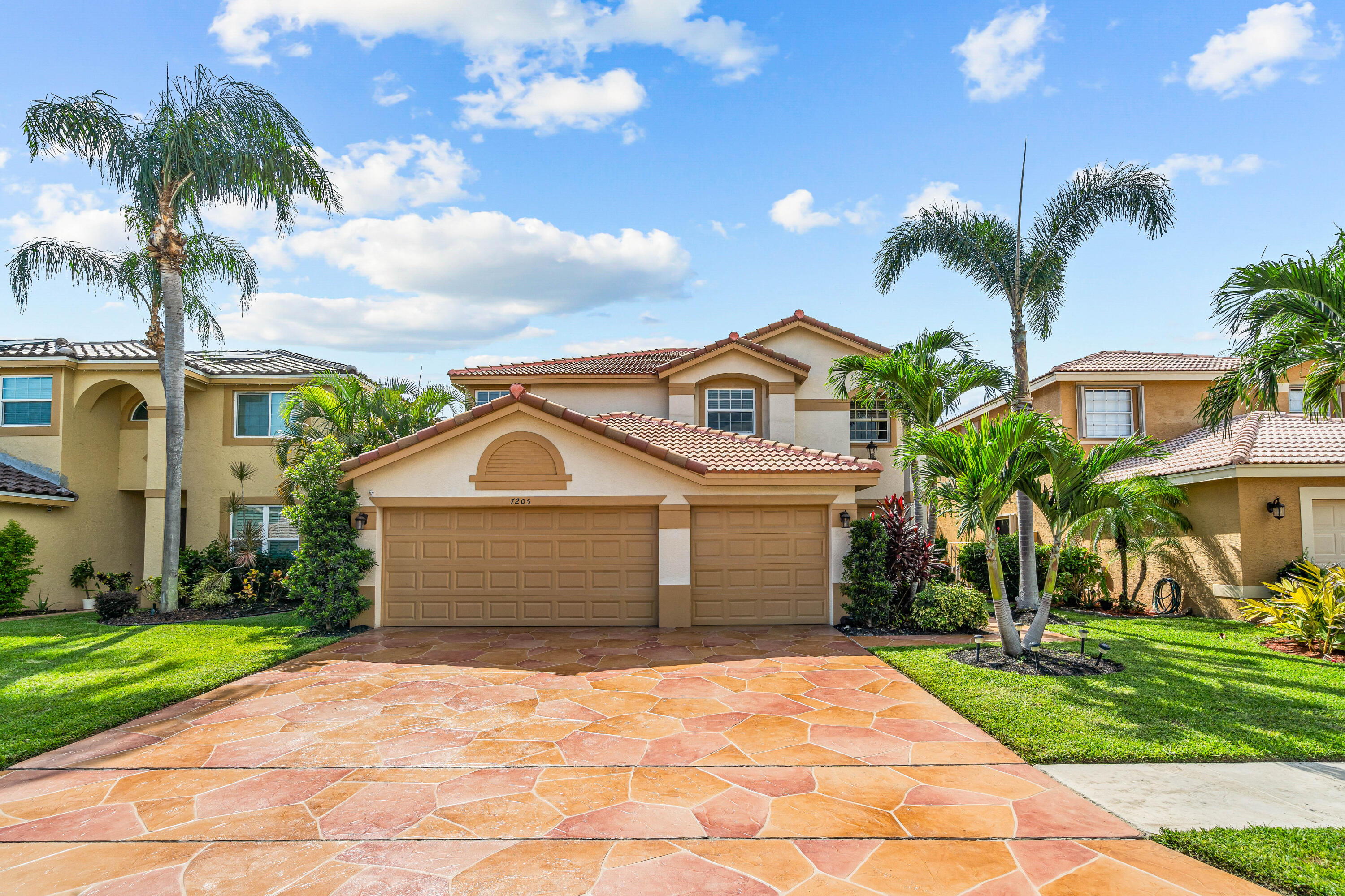 7205 Chesapeake Circle, Boynton Beach, Palm Beach County, Florida - 5 Bedrooms  
3 Bathrooms - 