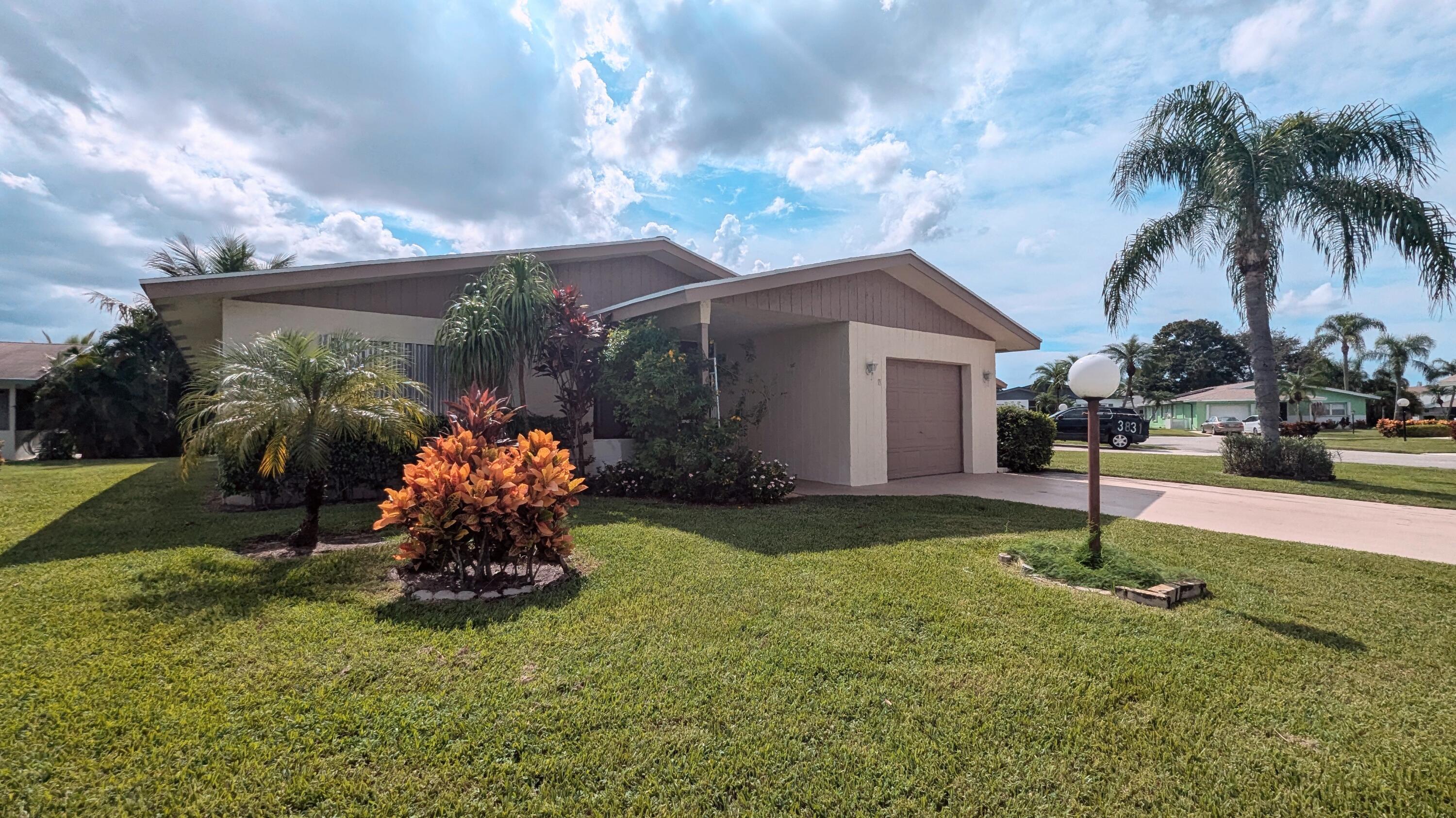 Photo 1 of 3831 Da Vinci Circle, West Palm Beach, Florida, $349,900, Web #: 11021549