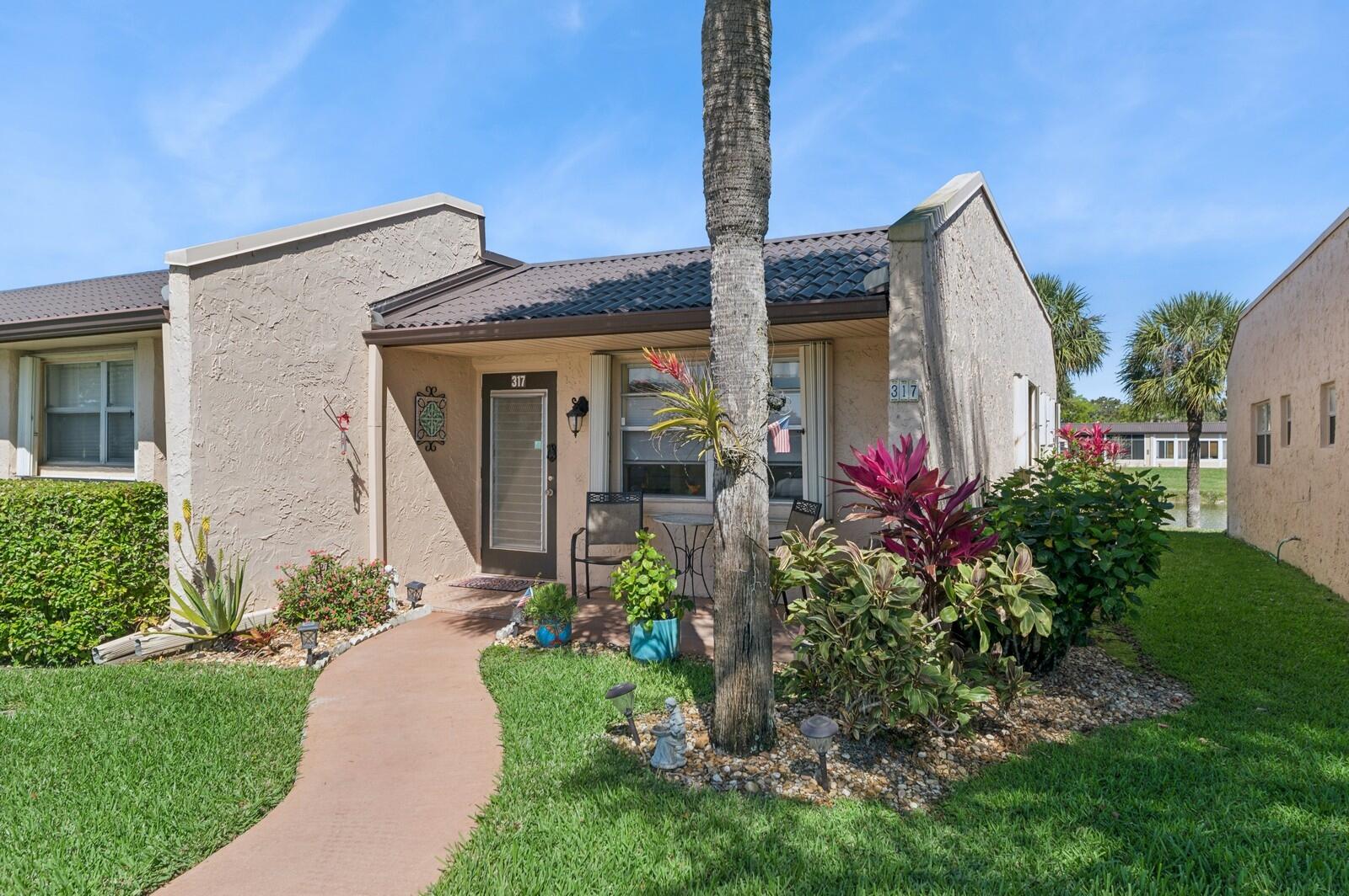 317 Golden River Drive, West Palm Beach, Palm Beach County, Florida - 2 Bedrooms  
2 Bathrooms - 