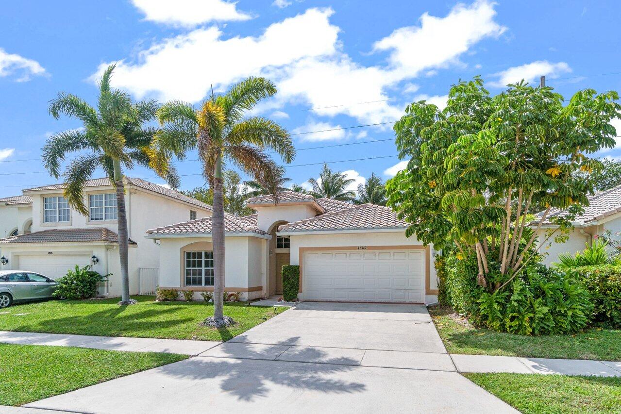 Property for Sale at 7589 Colony Lake Drive, Boynton Beach, Palm Beach County, Florida - Bedrooms: 3 
Bathrooms: 2  - $555,000