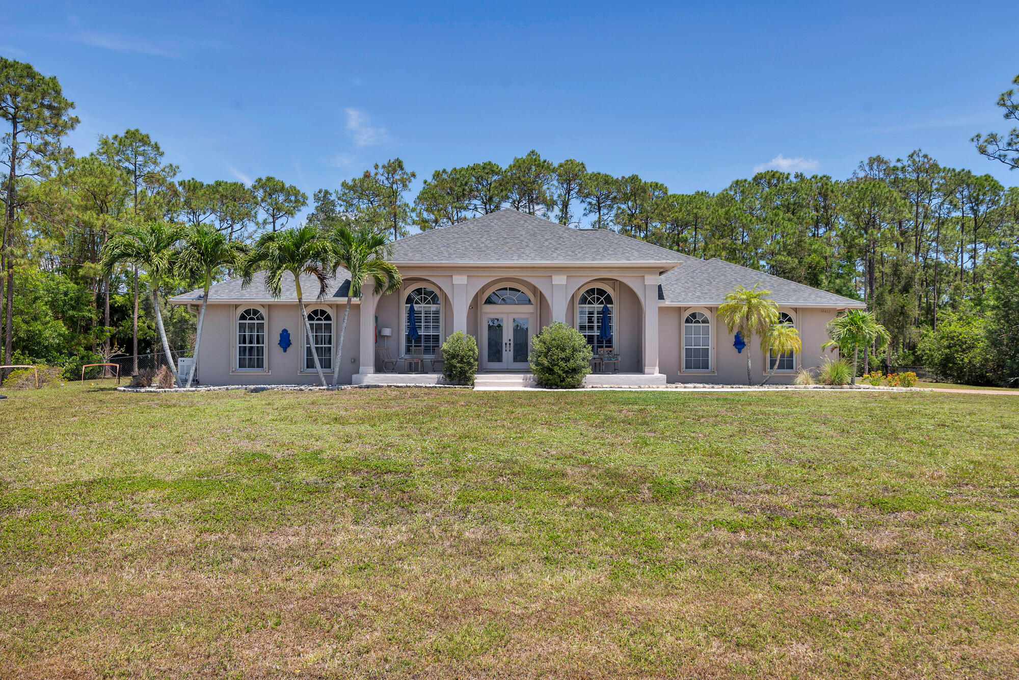 12457 76th Road, West Palm Beach, Palm Beach County, Florida - 3 Bedrooms  
2.5 Bathrooms - 