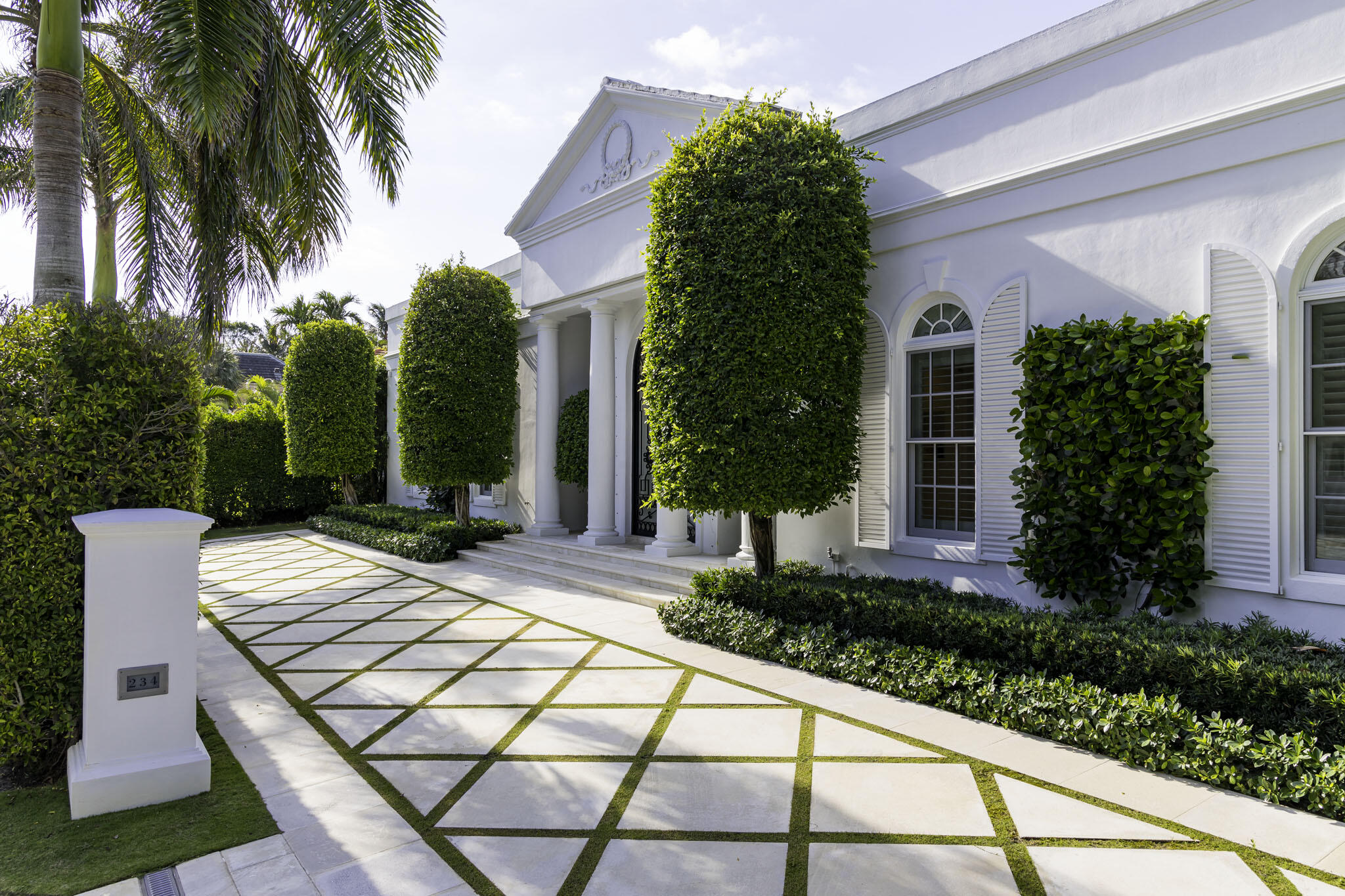 Property for Sale at 234 Eden Road, Palm Beach, Palm Beach County, Florida - Bedrooms: 5 
Bathrooms: 6.5  - $18,950,000