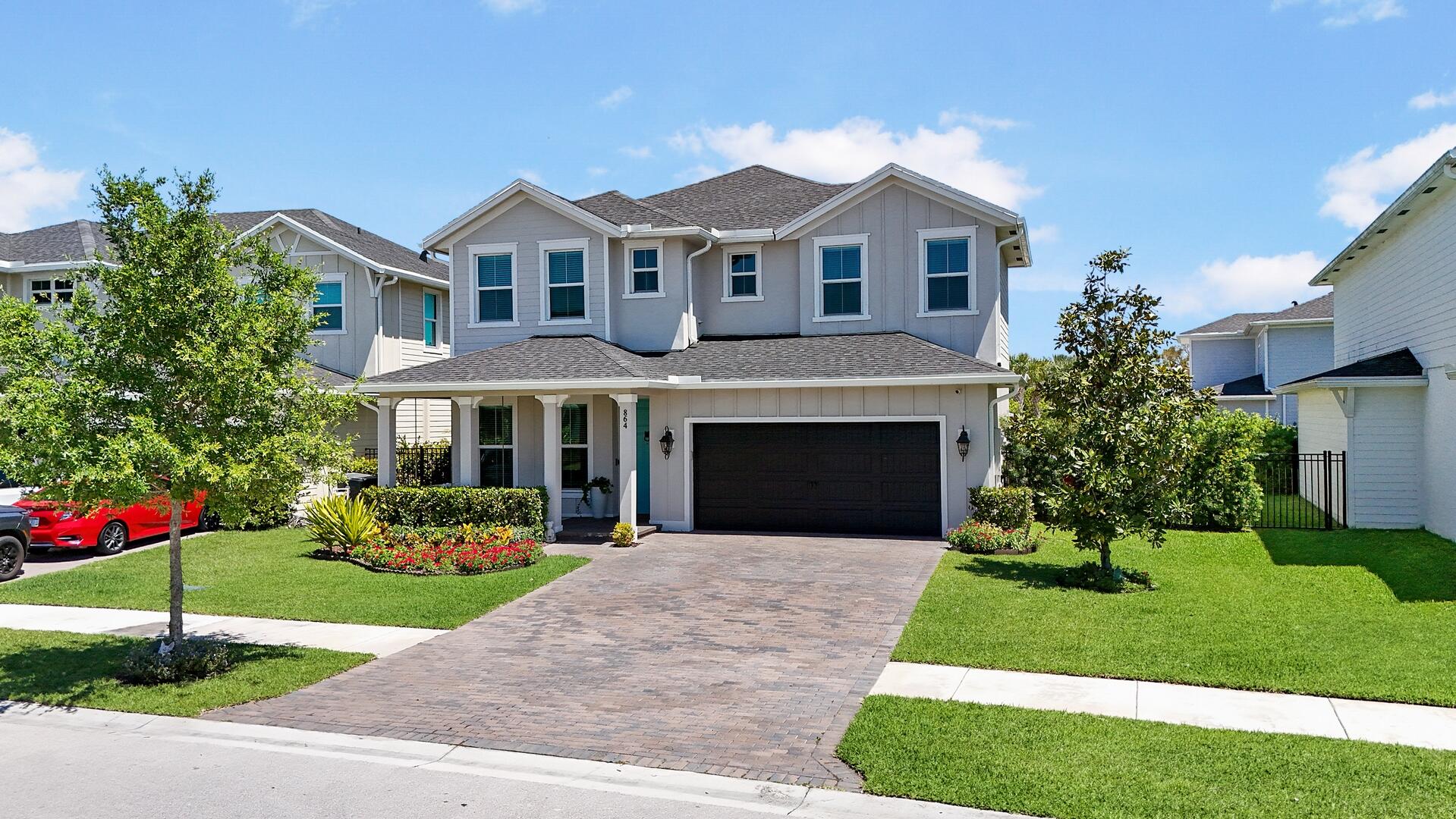 864 Sterling Pine Place, Loxahatchee, Palm Beach County, Florida - 4 Bedrooms  
2.5 Bathrooms - 