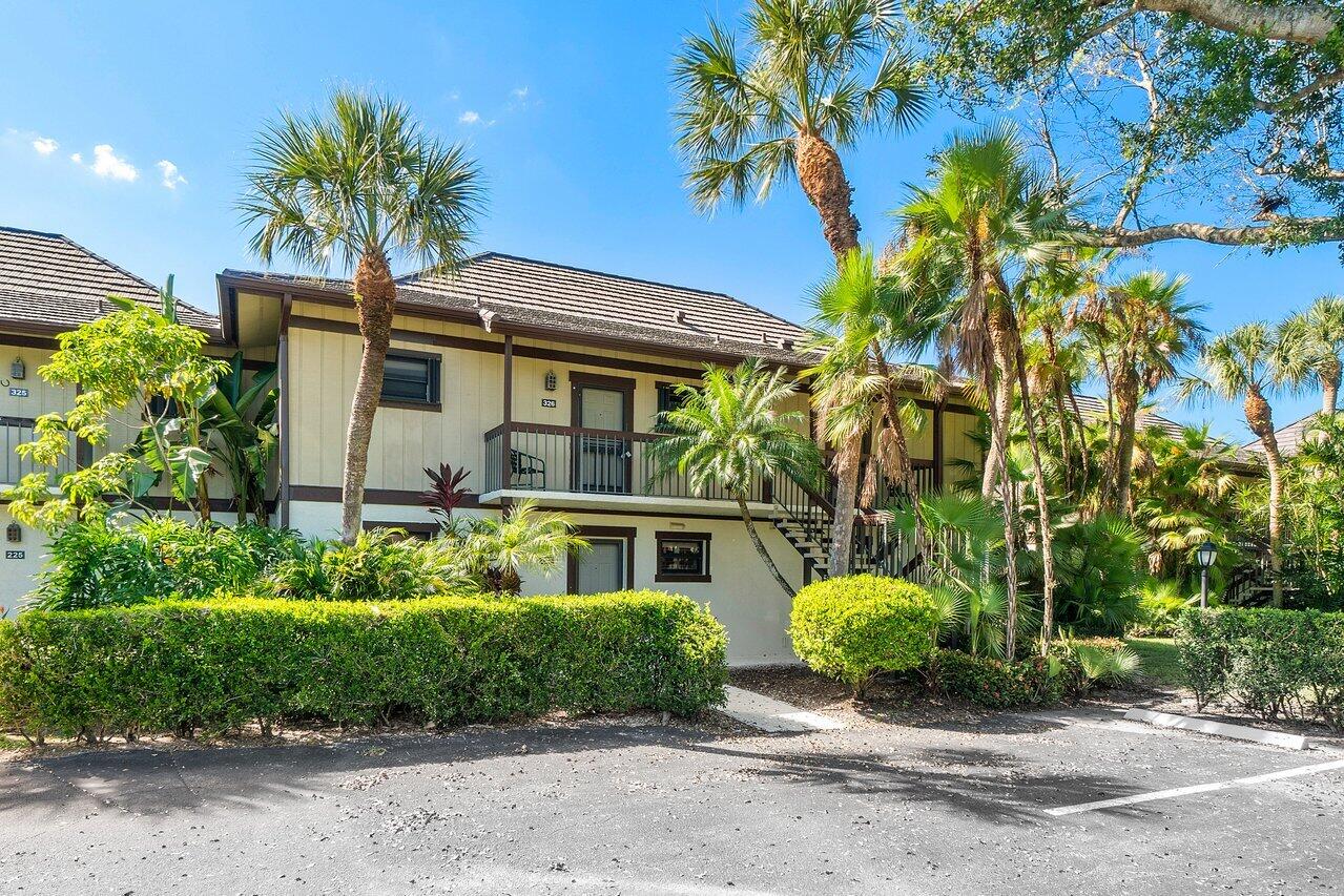 Property for Sale at 13334 Polo Club Road 226, Wellington, Palm Beach County, Florida - Bedrooms: 2 
Bathrooms: 2  - $625,000
