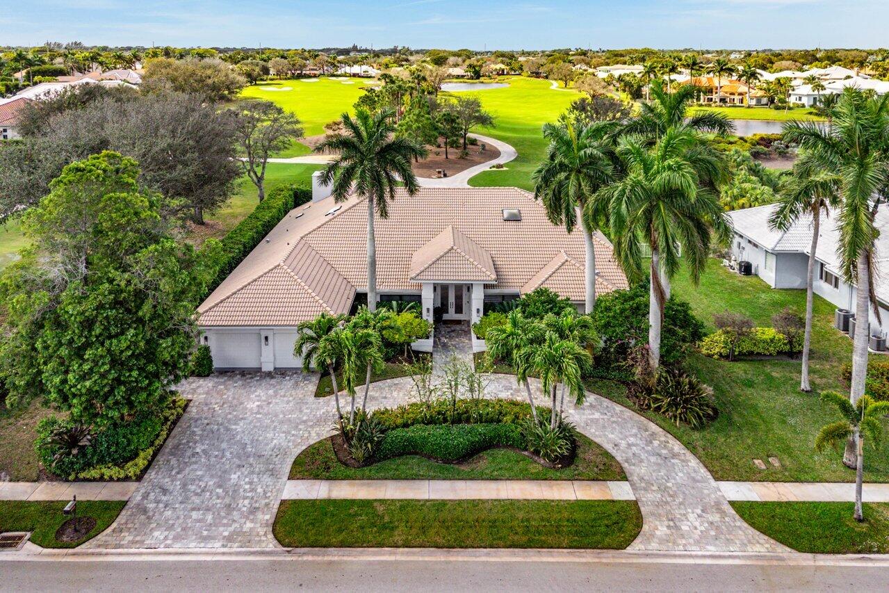 Property for Sale at 4693 Bocaire Boulevard, Boca Raton, Palm Beach County, Florida - Bedrooms: 4 
Bathrooms: 4.5  - $2,499,000