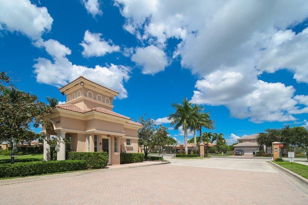 Photo of 1423 SE Legacy Cove Circle, Stuart, FL 34997 (MLS # RX-11112245)