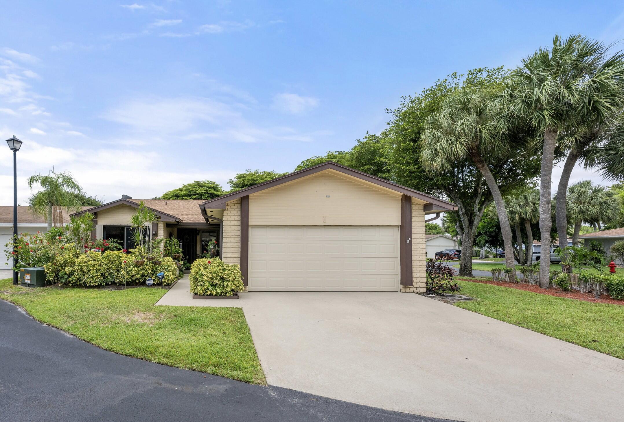 Property for Sale at 1 Danby Place, Boynton Beach, Palm Beach County, Florida - Bedrooms: 3 
Bathrooms: 2  - $450,000
