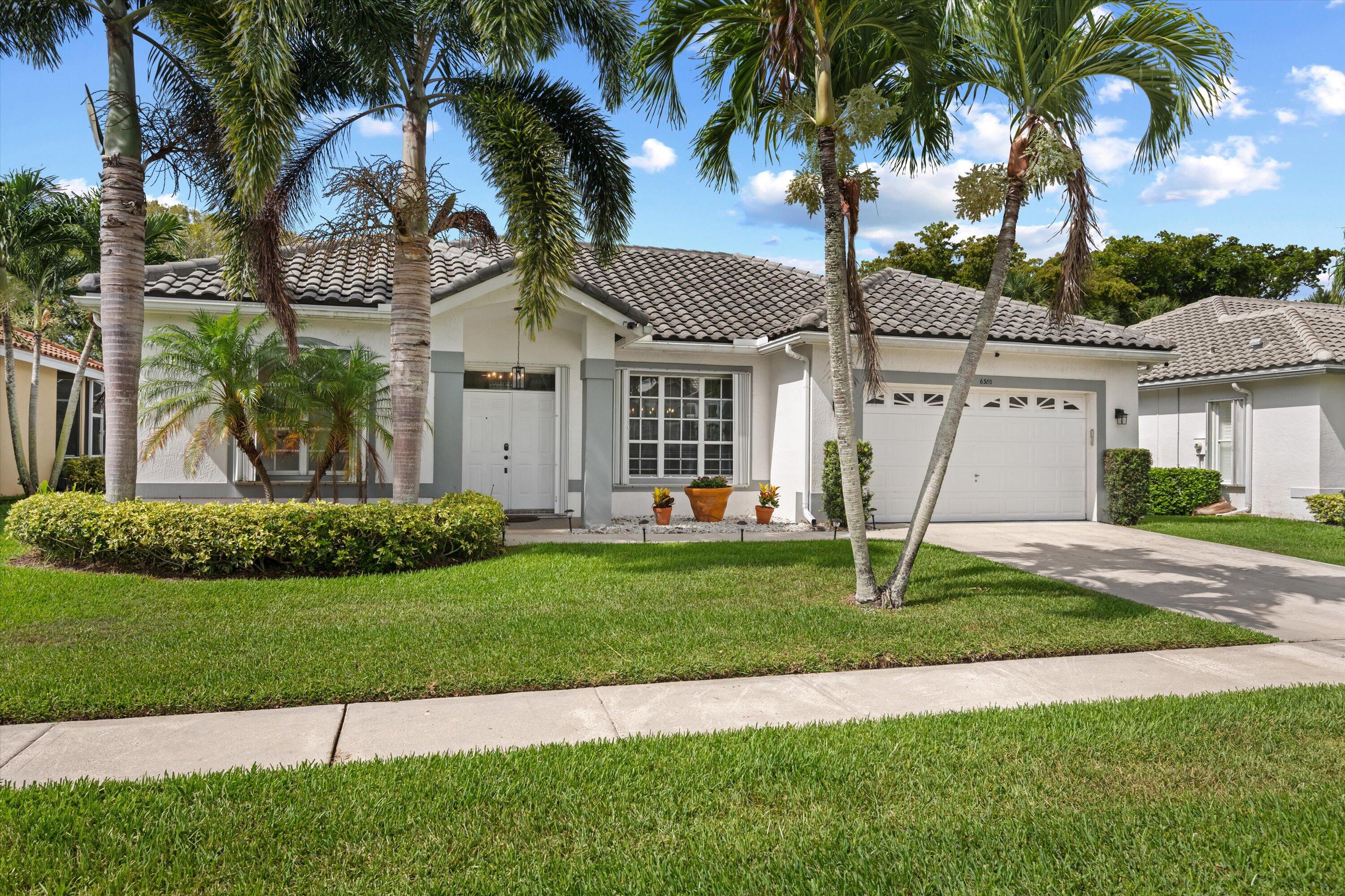 Property for Sale at 6380 Bridgeport Lane, Lake Worth, Palm Beach County, Florida - Bedrooms: 4 
Bathrooms: 2.5  - $657,000