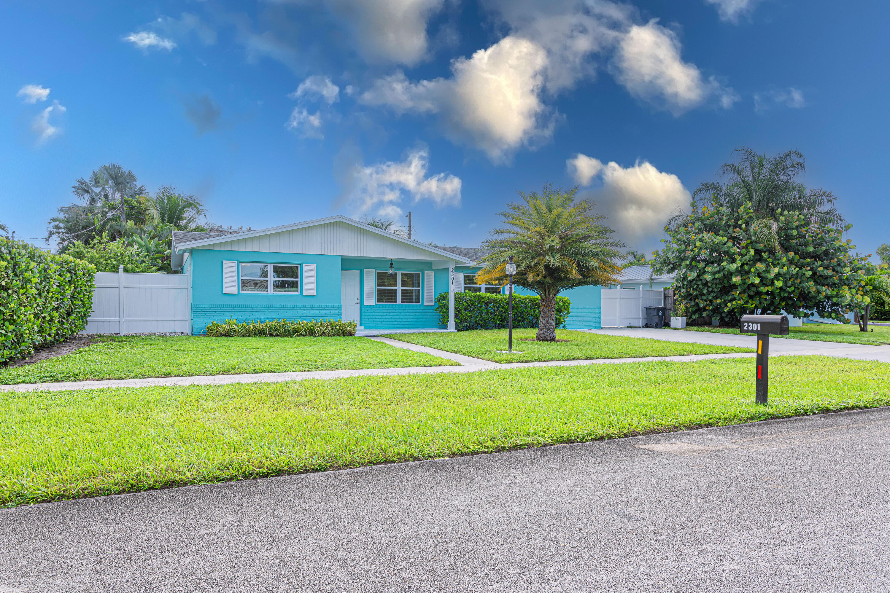 2301 Edgewater Drive, West Palm Beach, Palm Beach County, Florida - 4 Bedrooms  
2 Bathrooms - 