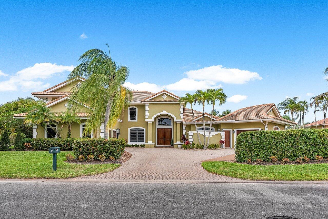 Property for Sale at 101 Sandbourne Lane, Palm Beach Gardens, Palm Beach County, Florida - Bedrooms: 6 
Bathrooms: 6.5  - $3,850,000