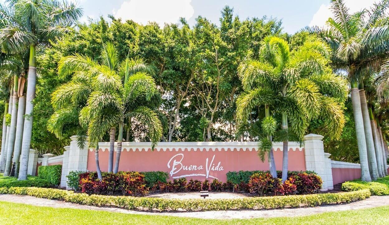 8878 Via Brilliante, Wellington, Palm Beach County, Florida - 4 Bedrooms  
3.5 Bathrooms - 