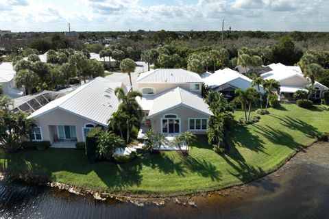 Photo of 17080 Crossgate Drive, Jupiter, FL 33477 (MLS # RX-11129522)
