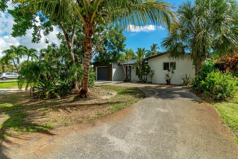 Tiny photo for 4330 NE 13th Avenue, Oakland Park, FL 33334 (MLS # RX-11125685)