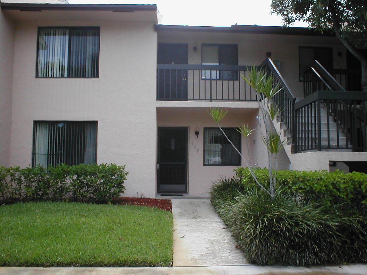 Property for Sale at 21954 Tidewater Terrace 106, Boca Raton, Palm Beach County, Florida - Bedrooms: 2 
Bathrooms: 2  - $299,000