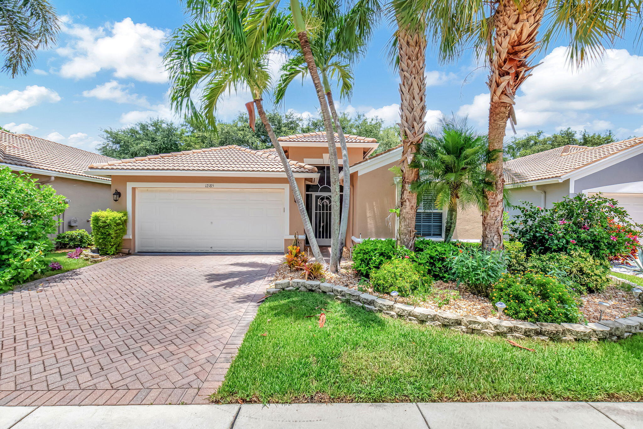 12185 La Vita Way, Boynton Beach, Palm Beach County, Florida - 3 Bedrooms  
2 Bathrooms - 