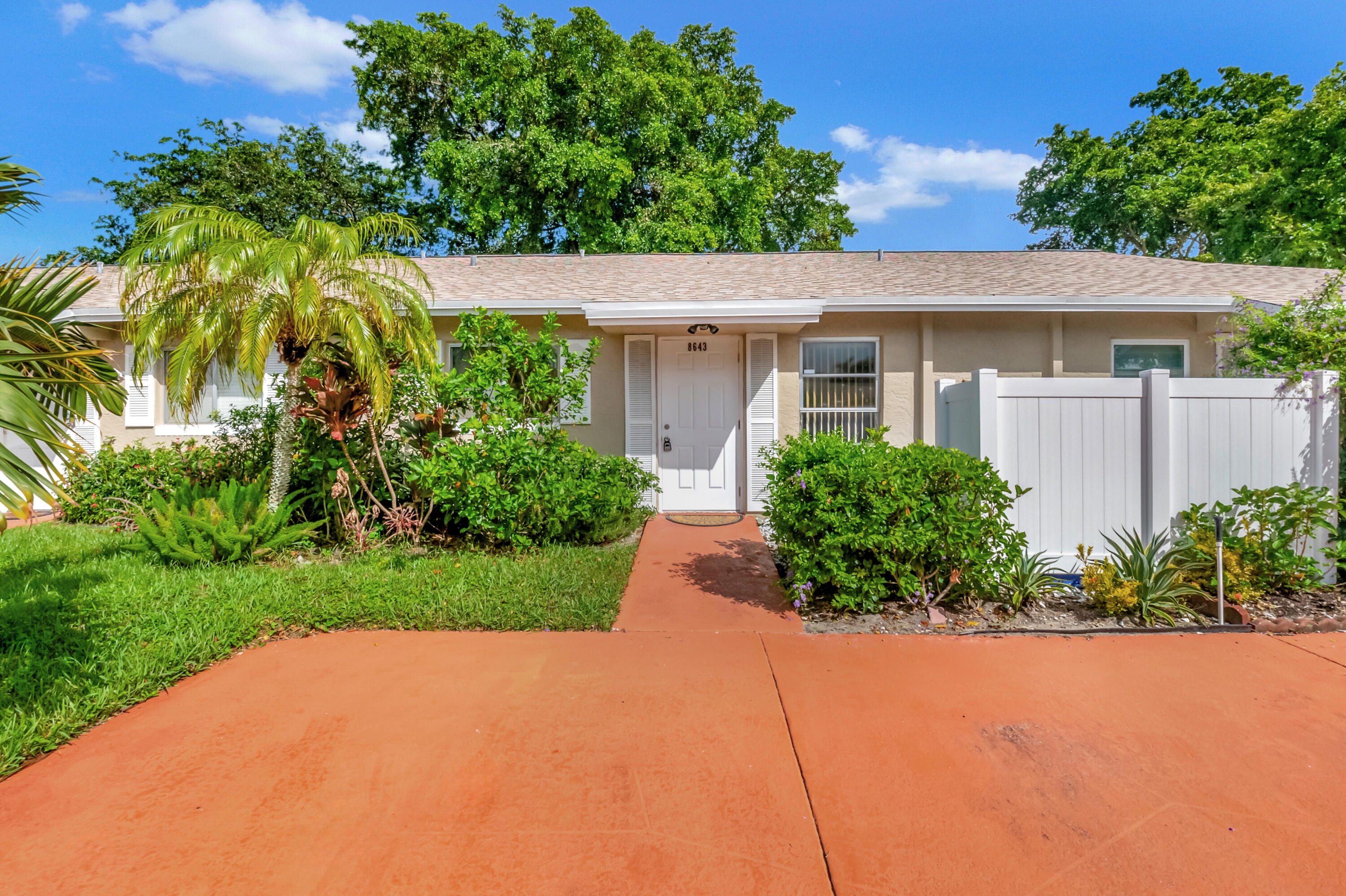 8643 Overset Lane, Boca Raton, Palm Beach County, Florida - 2 Bedrooms  
2 Bathrooms - 