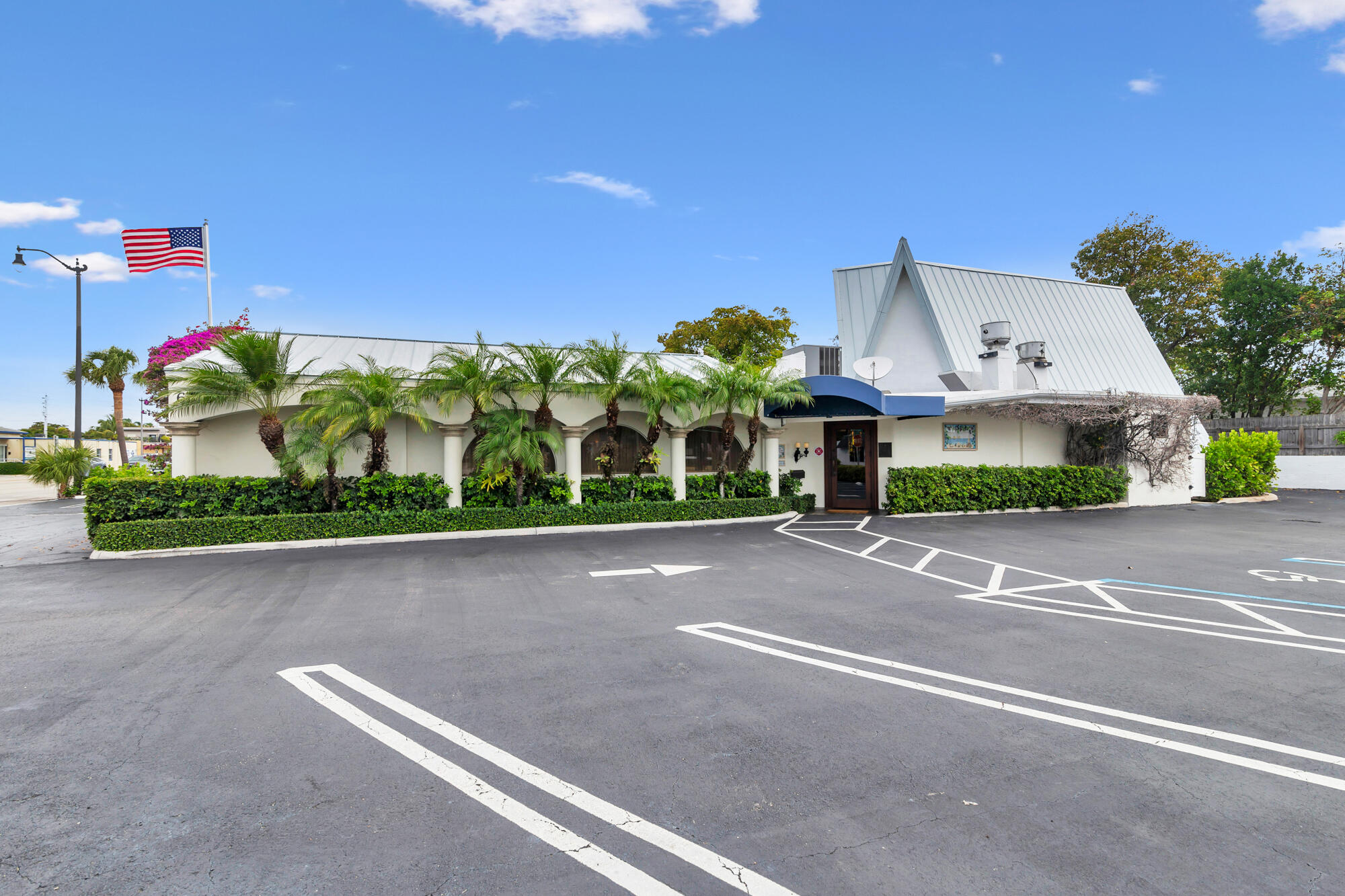 6316 S Dixie Highway