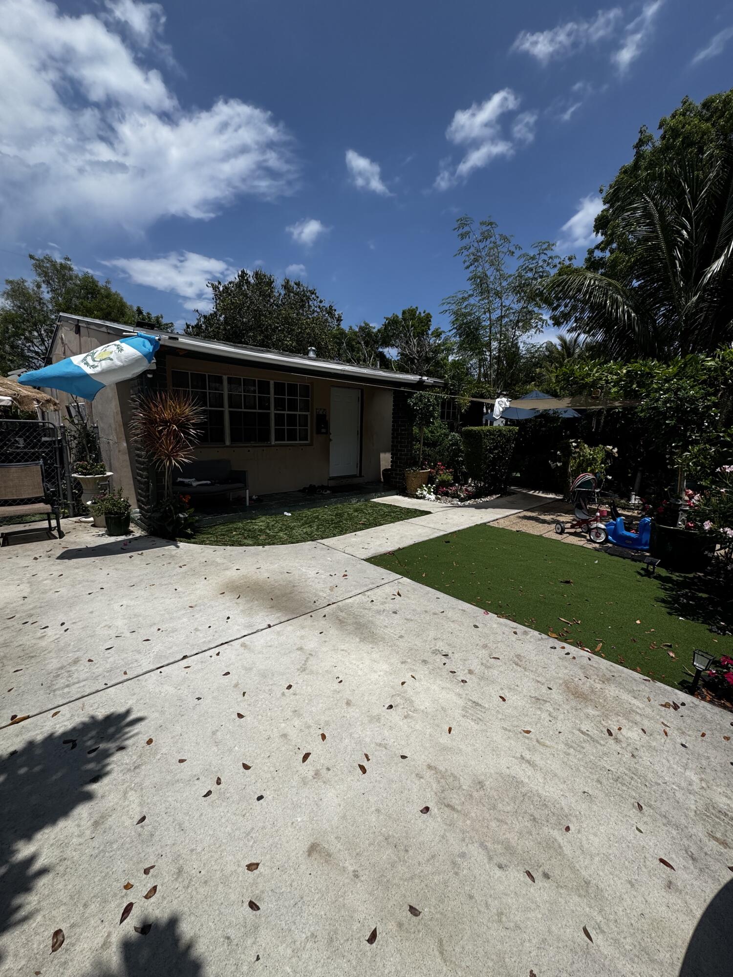 Property for Sale at 635 48th Street, West Palm Beach, Palm Beach County, Florida - Bedrooms: 3 
Bathrooms: 1.5  - $350,000