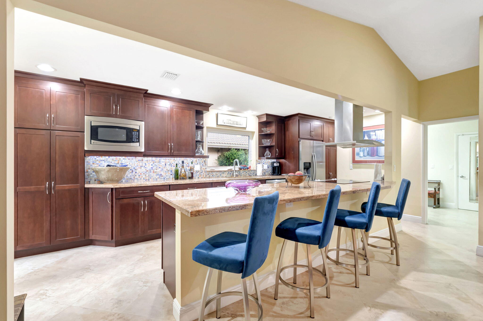 Property for Sale at 6858 Villas Drive, Boca Raton, Palm Beach County, Florida - Bedrooms: 3 
Bathrooms: 2.5  - $750,000