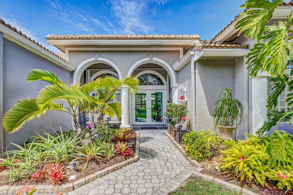 Photo of 3439 SE Fairway Oaks Trail, Stuart, FL 34997 (MLS # RX-11076318)