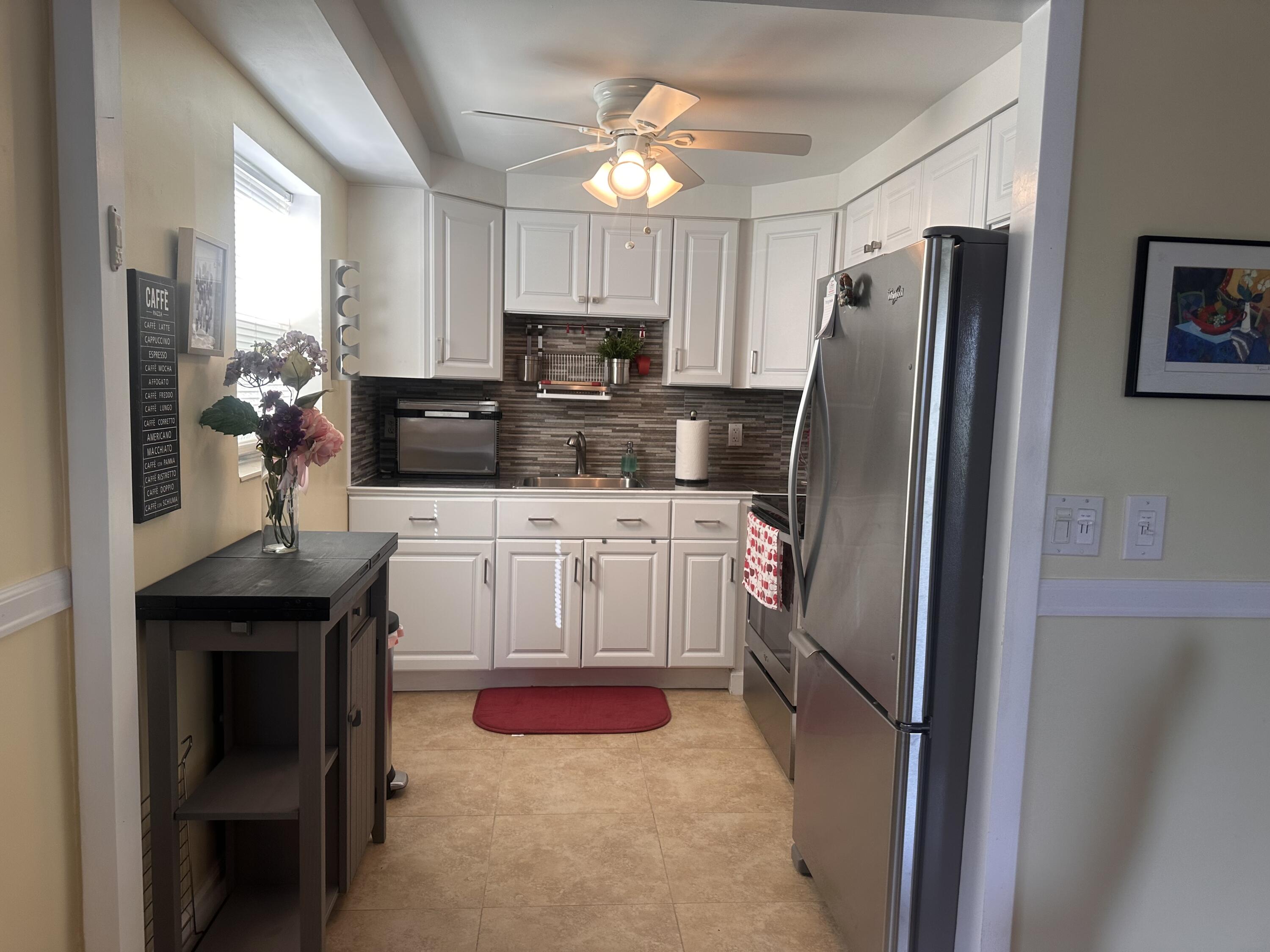 737 Flanders P, Delray Beach, Palm Beach County, Florida - 2 Bedrooms  
2 Bathrooms - 