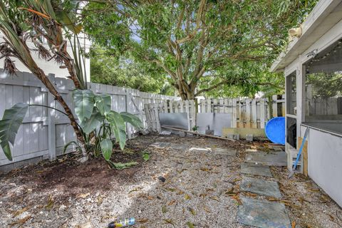 Tiny photo for 1635 Hayes Street, Hollywood, FL 33020 (MLS # RX-11116551)