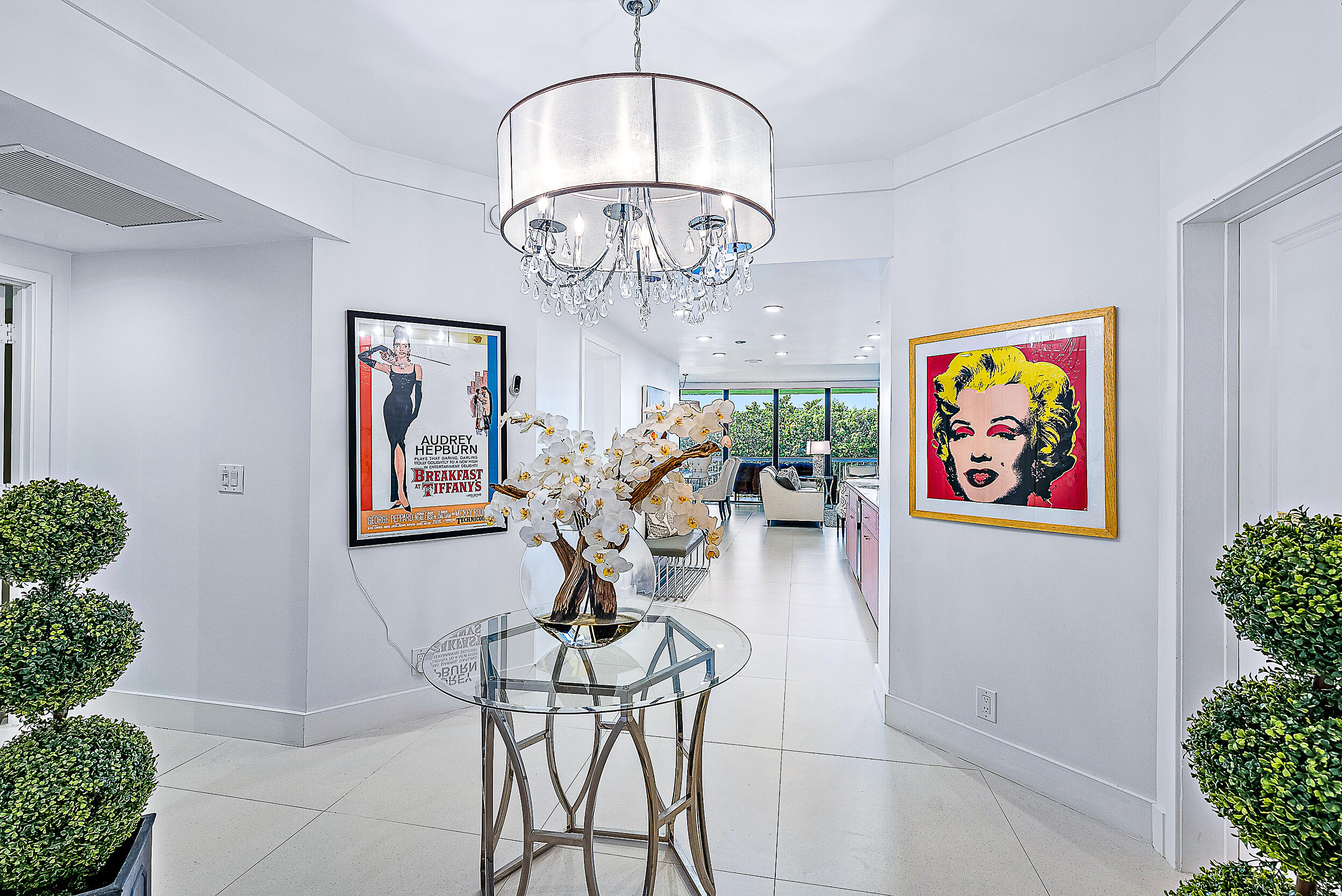 2100 S Ocean Boulevard 206 S, Palm Beach, Palm Beach County, Florida - 2 Bedrooms  
2.5 Bathrooms - 