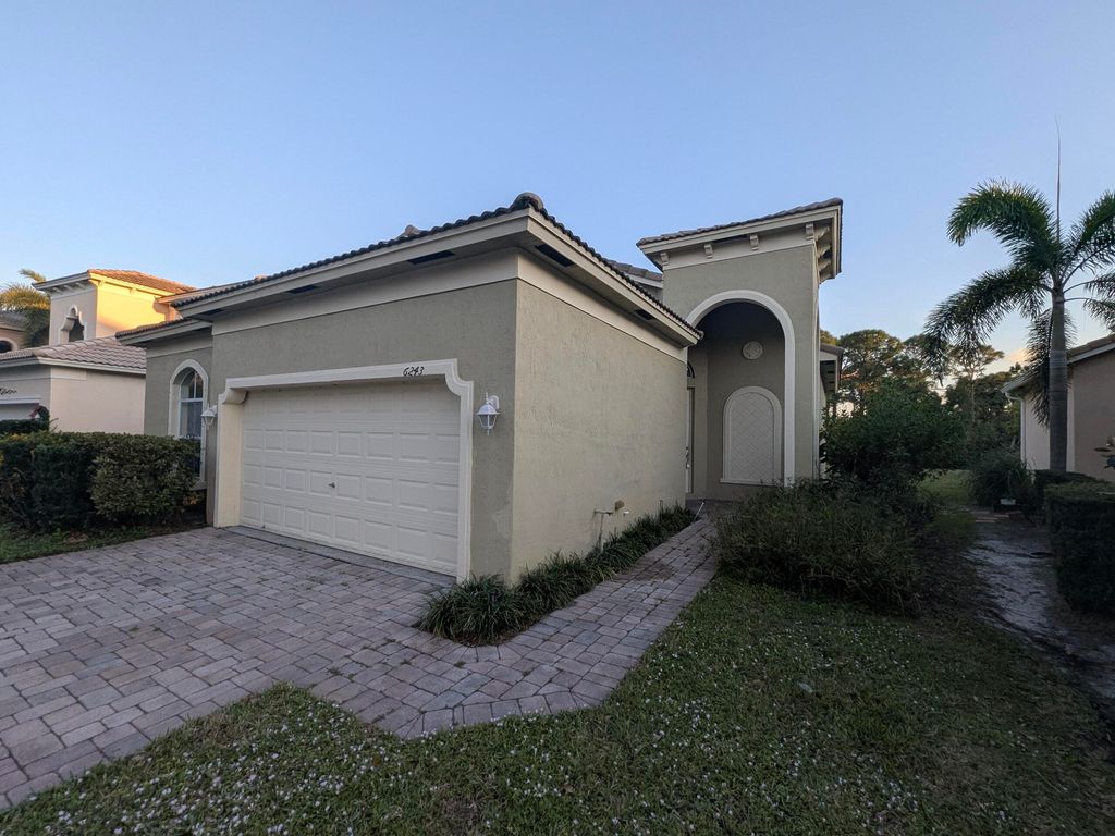 Photo of 6243 Arlington Way, Fort Pierce, FL 34951 (MLS # RX-11047414)