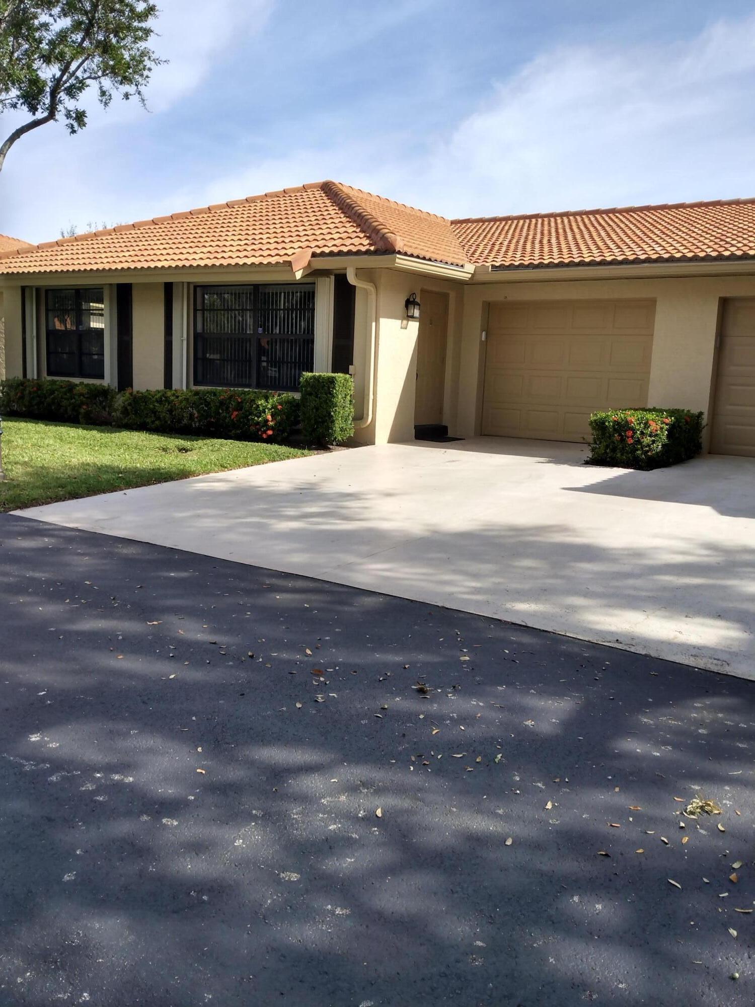 9890 Bischofia Tree Way A, Boynton Beach, Palm Beach County, Florida - 2 Bedrooms  
2 Bathrooms - 