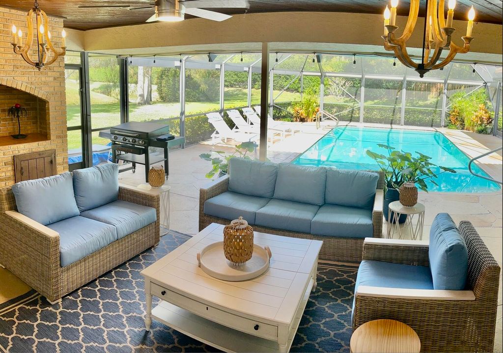 Photo of 3 Durness Court, Palm Beach Gardens, FL 33418 (MLS # RX-11066776)