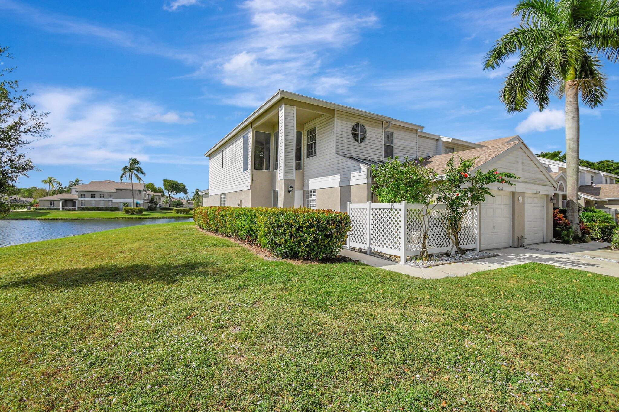 9226 Boca Gardens Parkway A, Boca Raton, Palm Beach County, Florida - 3 Bedrooms  
2.5 Bathrooms - 