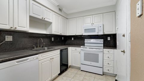 Tiny photo for 2501 S Ocean Drive #1108, Hollywood, FL 33019 (MLS # RX-11120938)