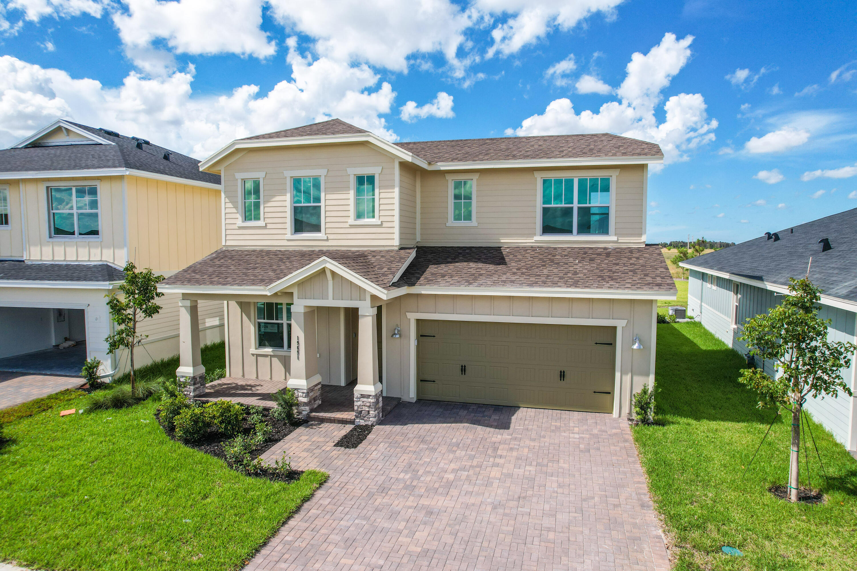 19691 Rugged Trunk Trail, Loxahatchee, Palm Beach County, Florida - 4 Bedrooms  
2.5 Bathrooms - 