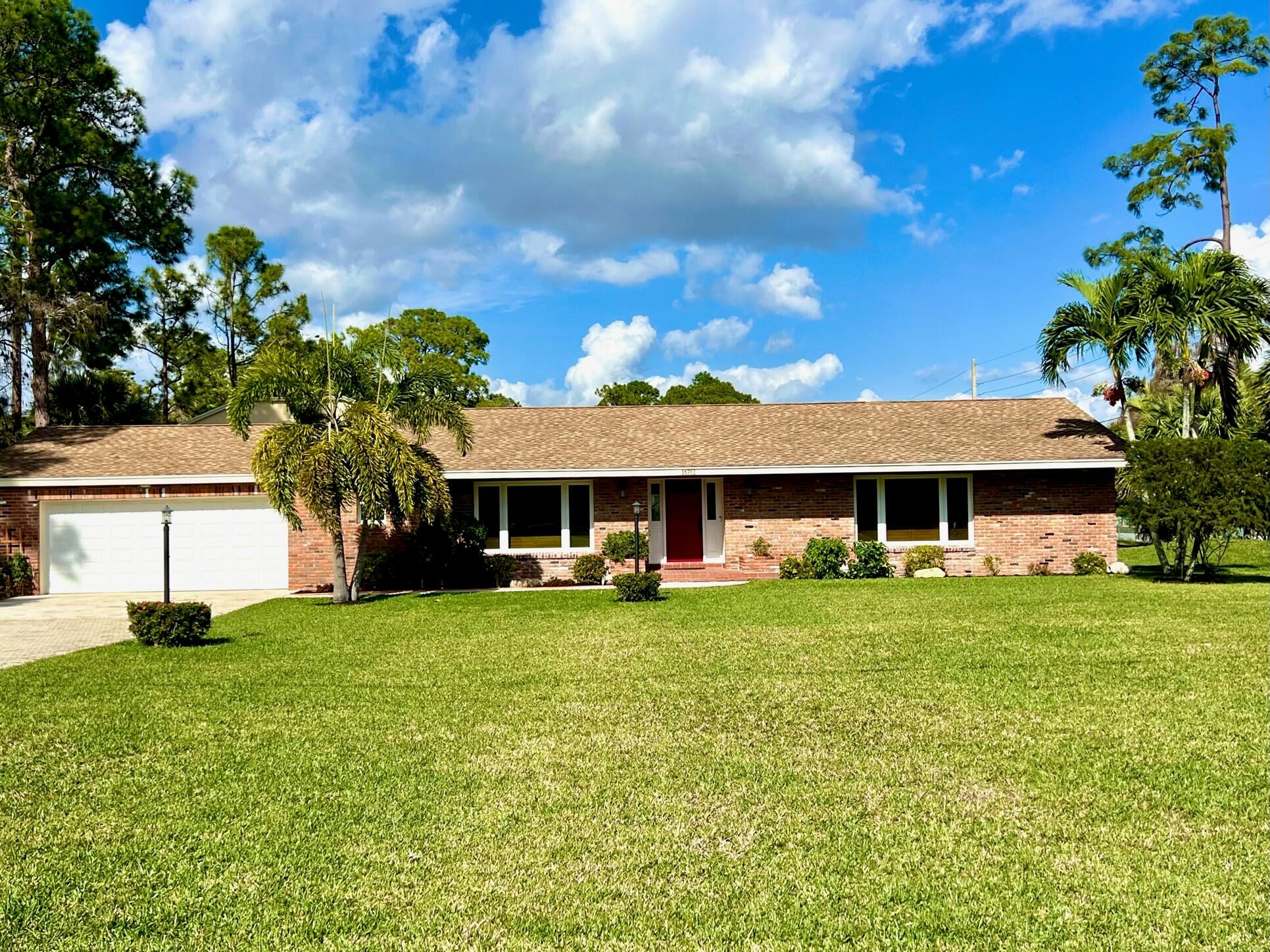 Property for Sale at 16701 E Aintree Drive, The Acreage, Palm Beach County, Florida - Bedrooms: 3 
Bathrooms: 2.5  - $849,000