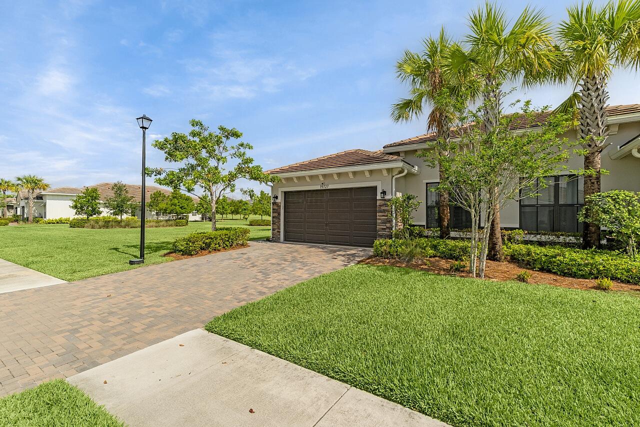 Property for Sale at 19727 Weathervane Way, The Acreage, Palm Beach County, Florida - Bedrooms: 3 
Bathrooms: 2  - $514,900