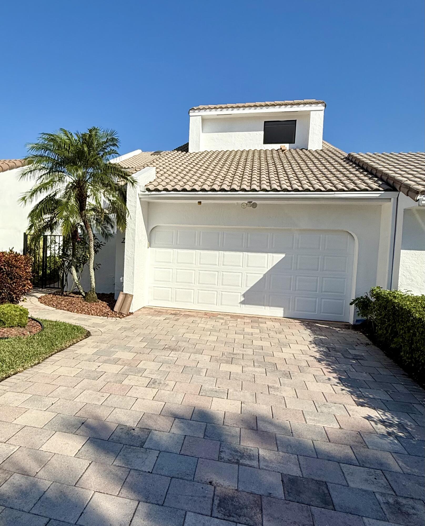 7723 Wind Key Drive 7723, Boca Raton, Palm Beach County, Florida - 3 Bedrooms  
4.5 Bathrooms - 