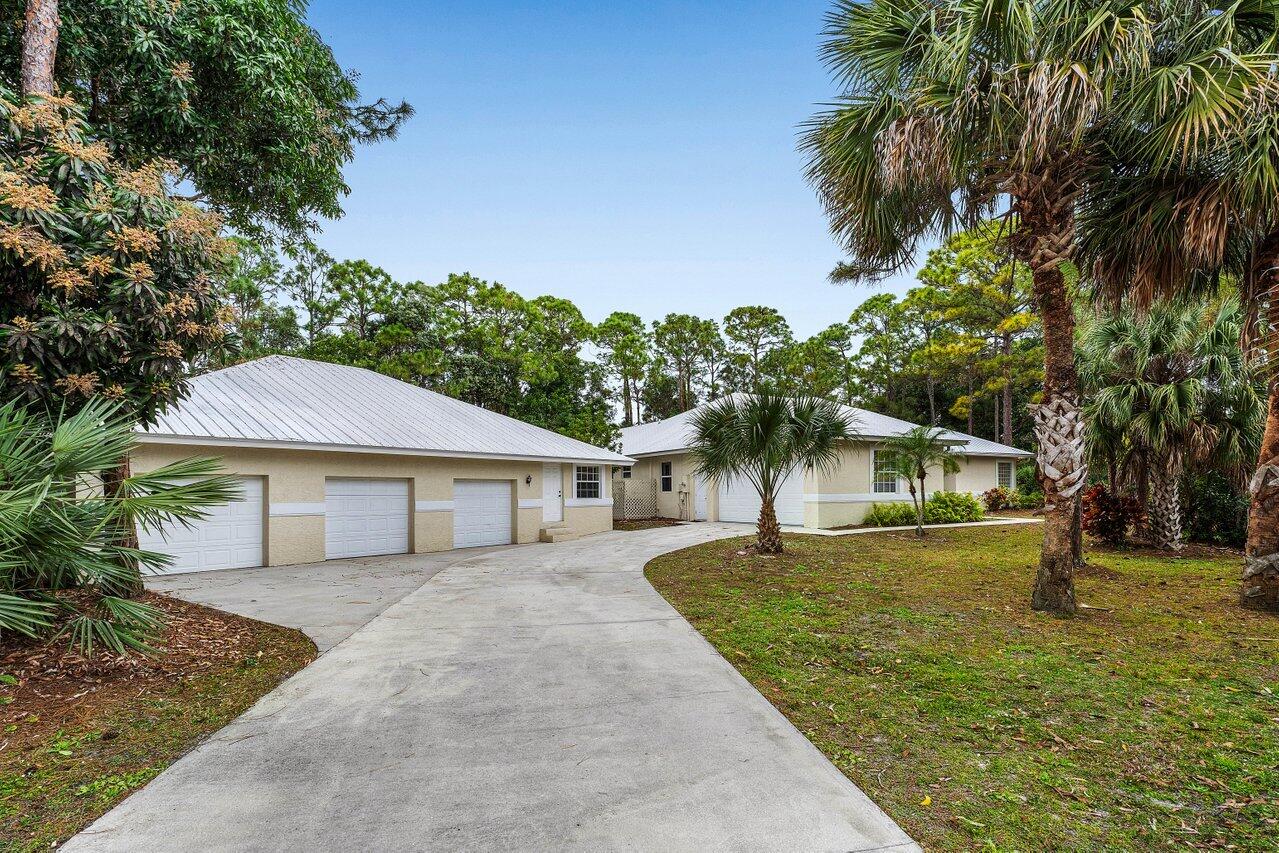 Property for Sale at 16095 130th Ave Ave, Jupiter, Palm Beach County, Florida - Bedrooms: 4 
Bathrooms: 4  - $1,095,000