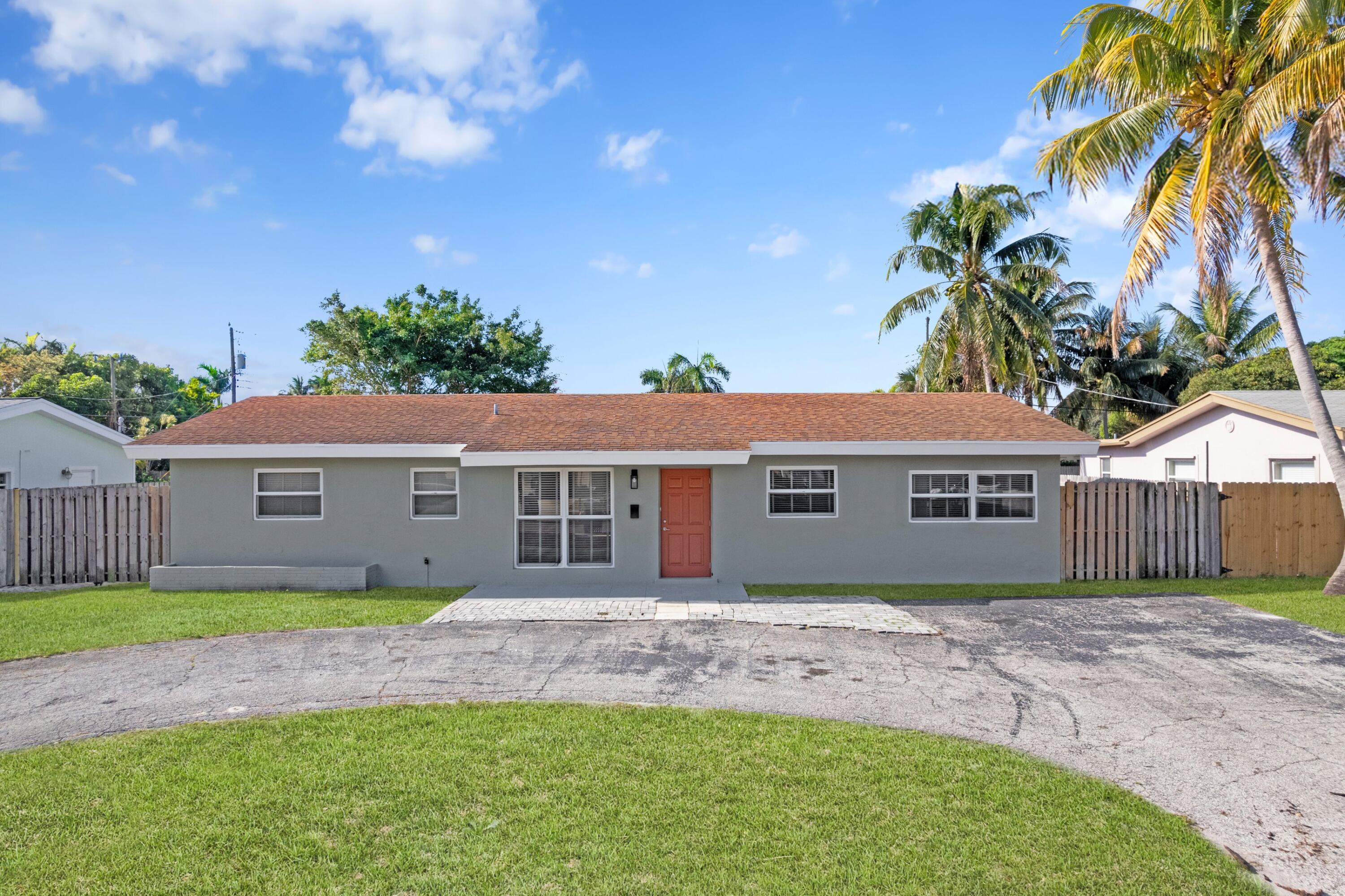 Property for Sale at 466 Ne 38th Street, Boca Raton, Palm Beach County, Florida - Bedrooms: 3 
Bathrooms: 2  - $599,500