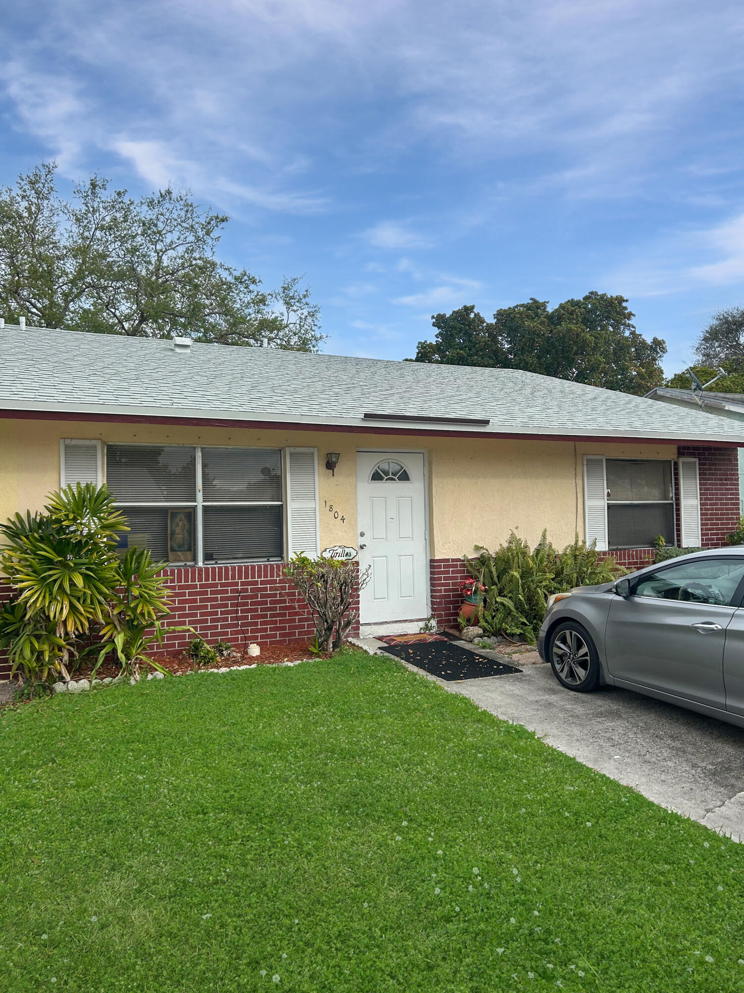 Property for Sale at 1804 Keenland Circle, West Palm Beach, Palm Beach County, Florida - Bedrooms: 3 
Bathrooms: 2  - $325,000
