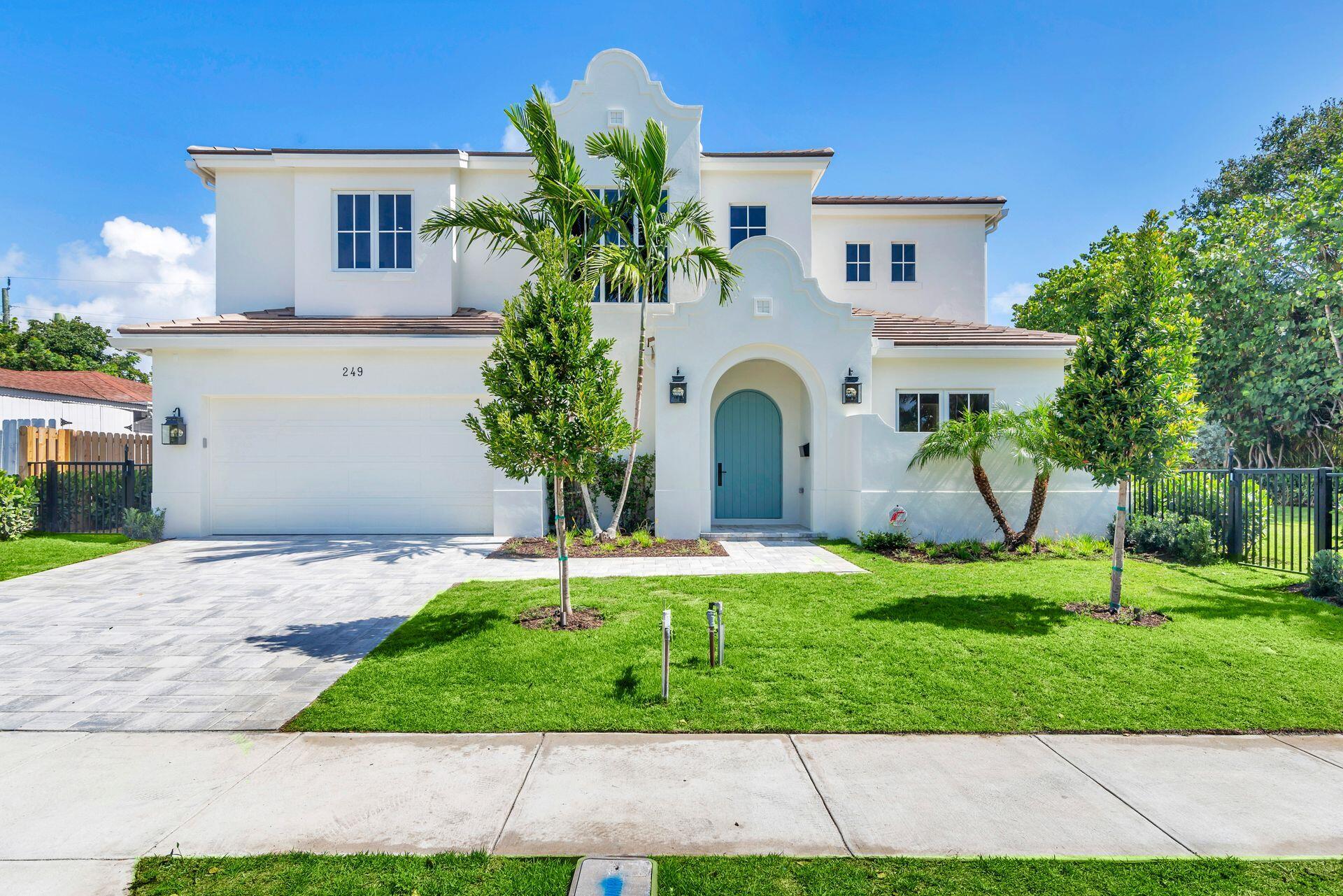 249 Beverly Road, West Palm Beach, Palm Beach County, Florida - 5 Bedrooms  
5.5 Bathrooms - 