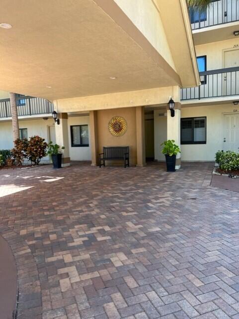Property for Sale at 901 Seafarer Circle Cir 301, Jupiter, Palm Beach County, Florida - Bedrooms: 2 
Bathrooms: 2  - $539,500