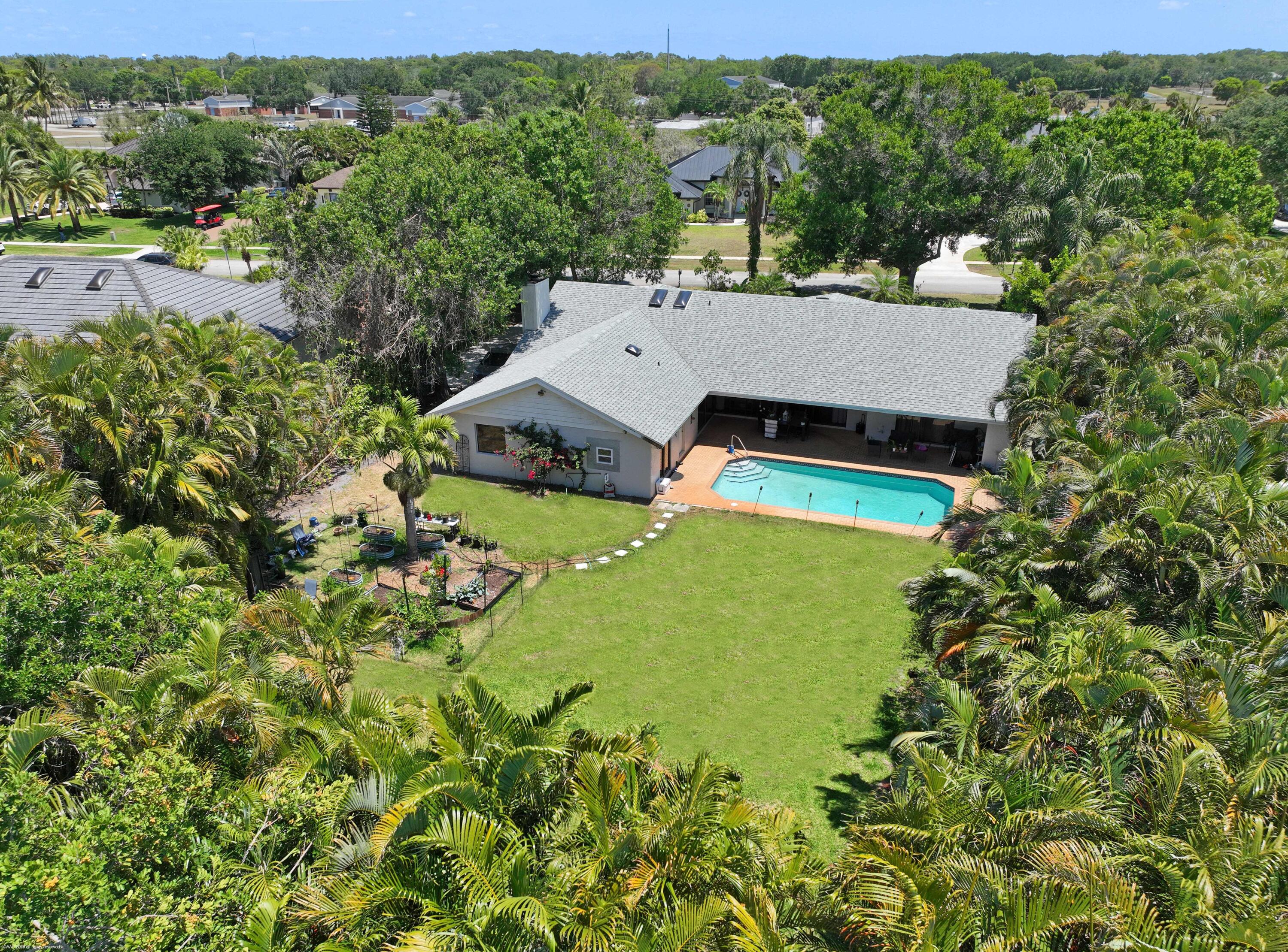 Property for Sale at 15365 Meadow Wood Drive, Wellington, Palm Beach County, Florida - Bedrooms: 4 
Bathrooms: 2.5  - $895,000