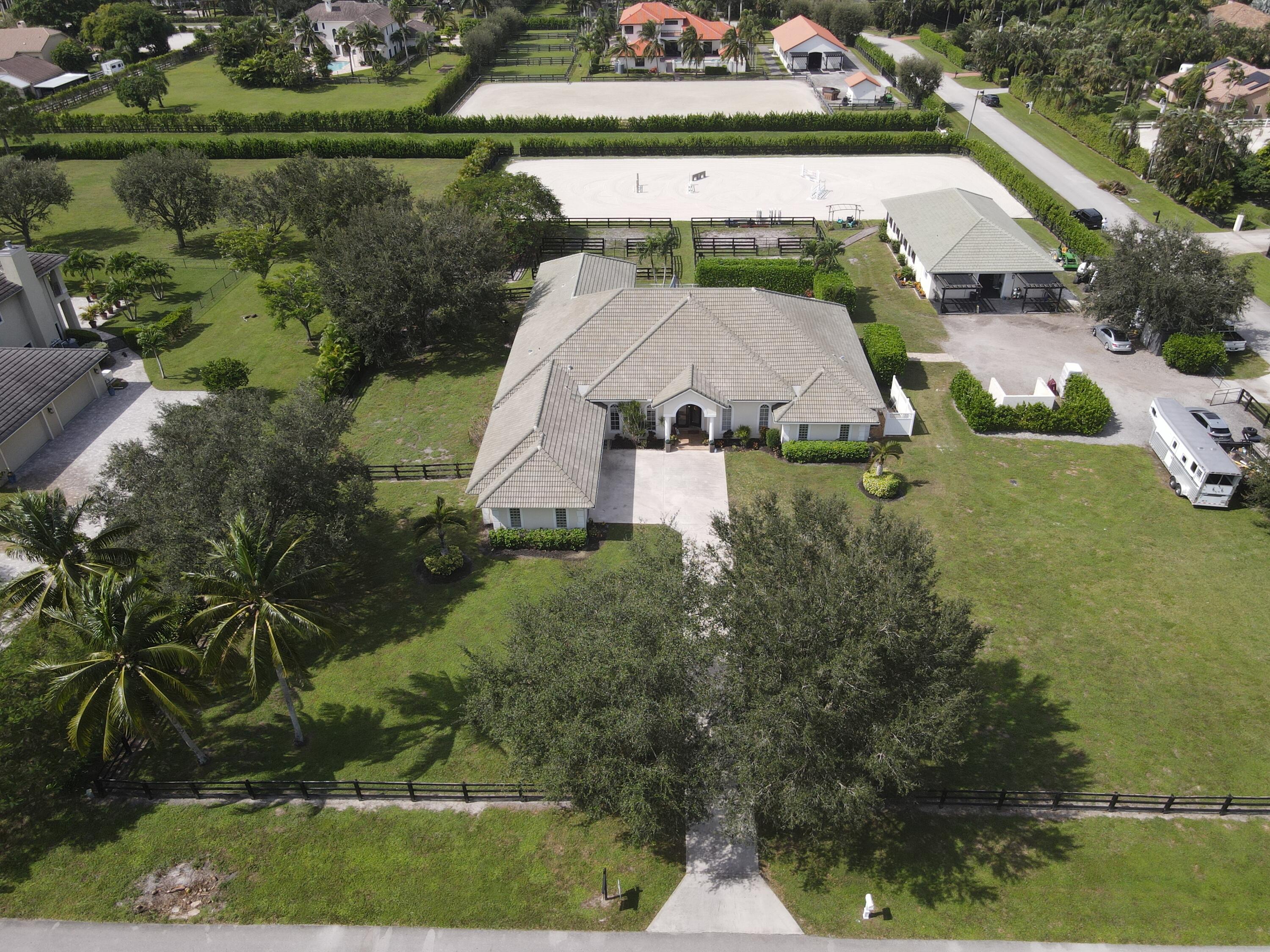 Property for Sale at 14628 Draft Horse Lane, Wellington, Palm Beach County, Florida - Bedrooms: 5 
Bathrooms: 3.5  - $2,997,000