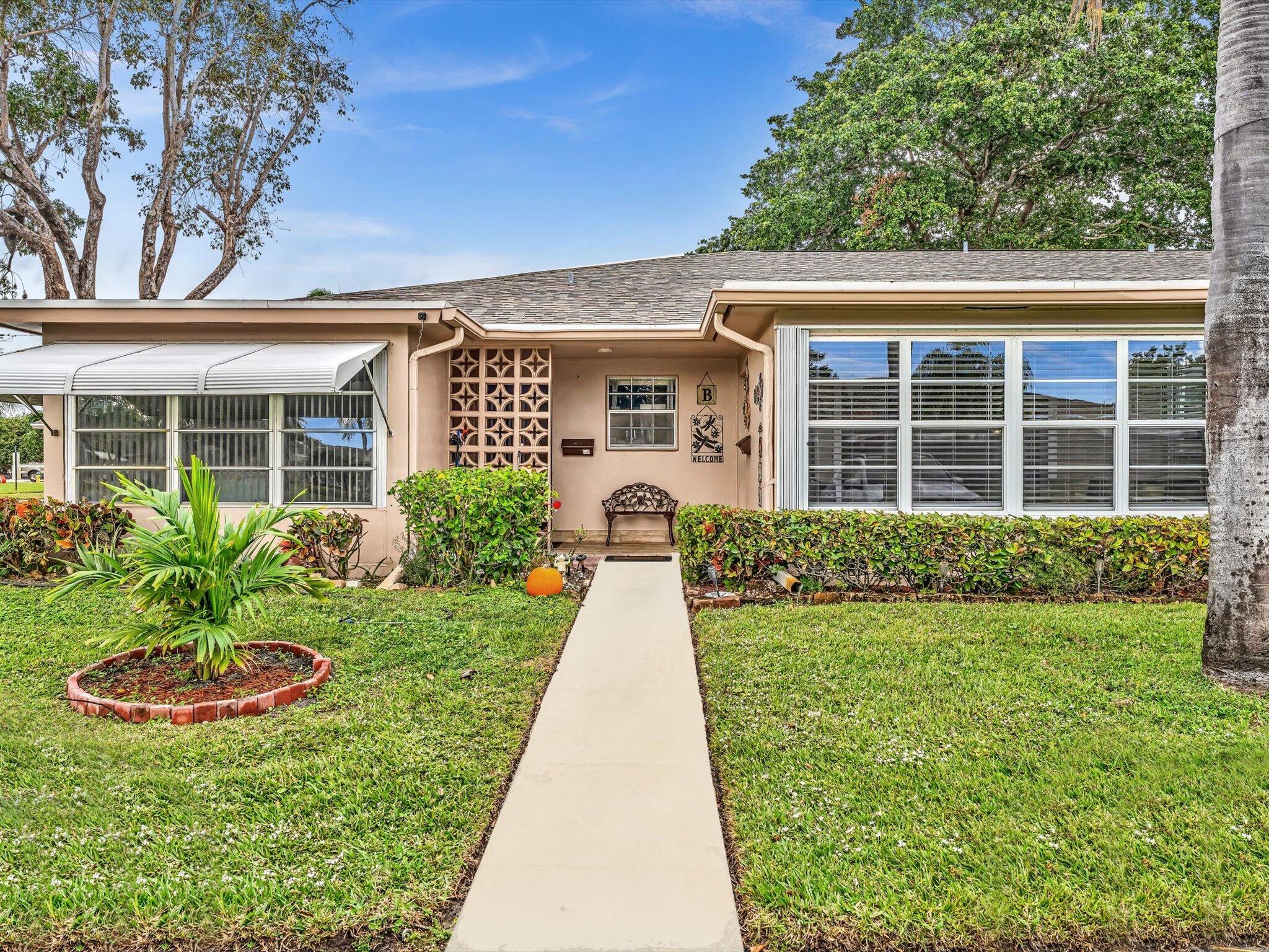 1422 High Point Way B, Delray Beach, Palm Beach County, Florida - 1 Bedrooms  
2 Bathrooms - 