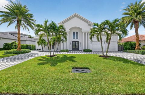 Photo of 11938 N Lake Drive, Boynton Beach, FL 33436 (MLS # RX-11121832)