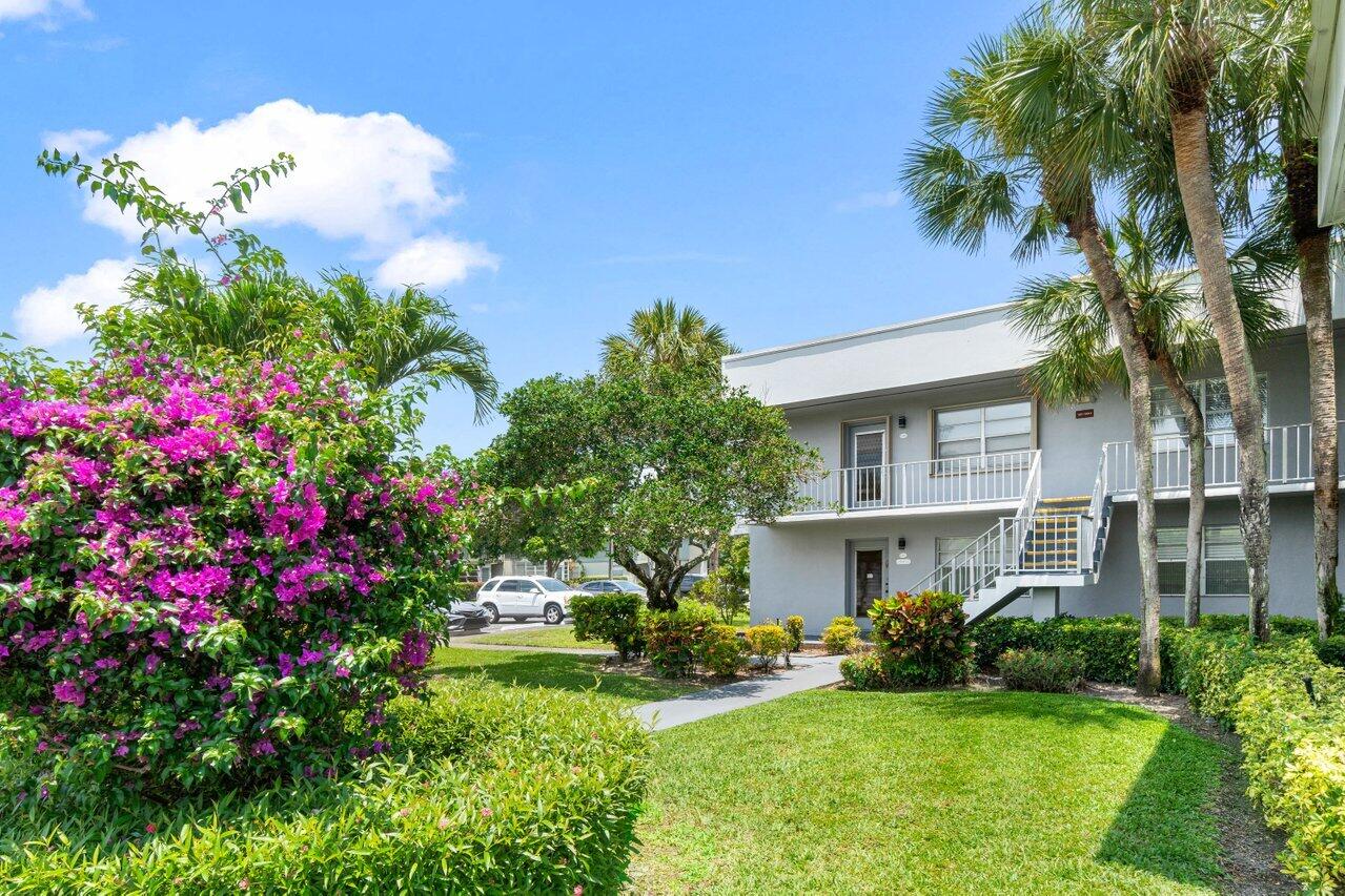 Property for Sale at 97 Flanders C, Delray Beach, Palm Beach County, Florida - Bedrooms: 2 
Bathrooms: 2  - $120,900