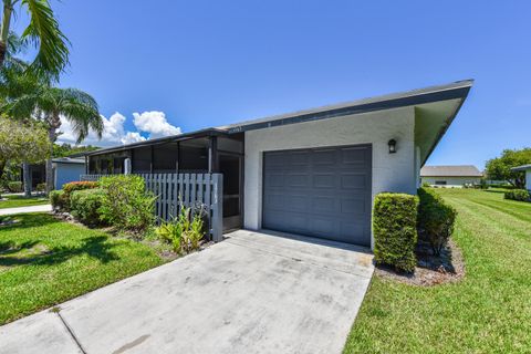 Photo of 1763 S Dovetail Drive, Fort Pierce, FL 34982 (MLS # RX-11116401)