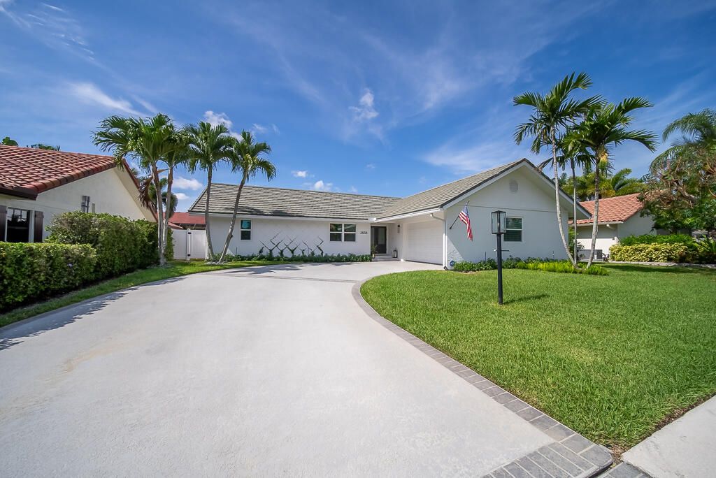 Photo of 2838 Bayonne Drive, Palm Beach Gardens, FL 33410 (MLS # RX-11110365)